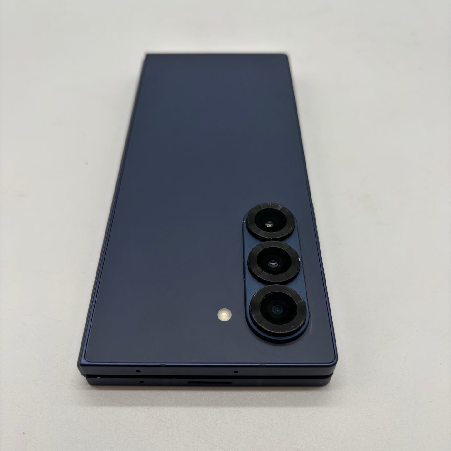 Unlocked Samsung Galaxy Z Fold6 12GB RAM 512GB SM-F956U Aura Blue