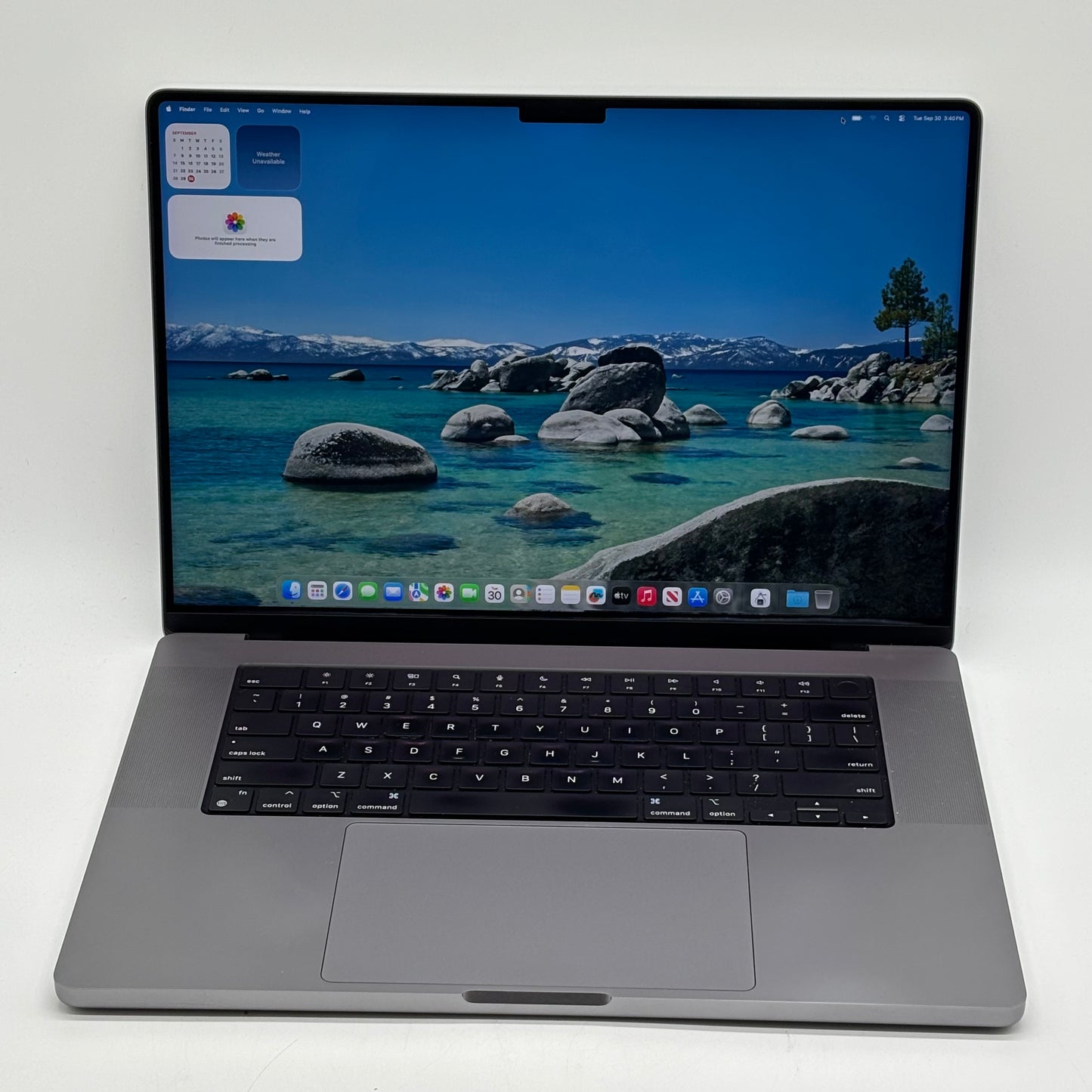 2021 Apple MacBook Pro 16" M1 Pro 16C GPU 3.2GHz 16GB RAM 512GB SSD A2485
