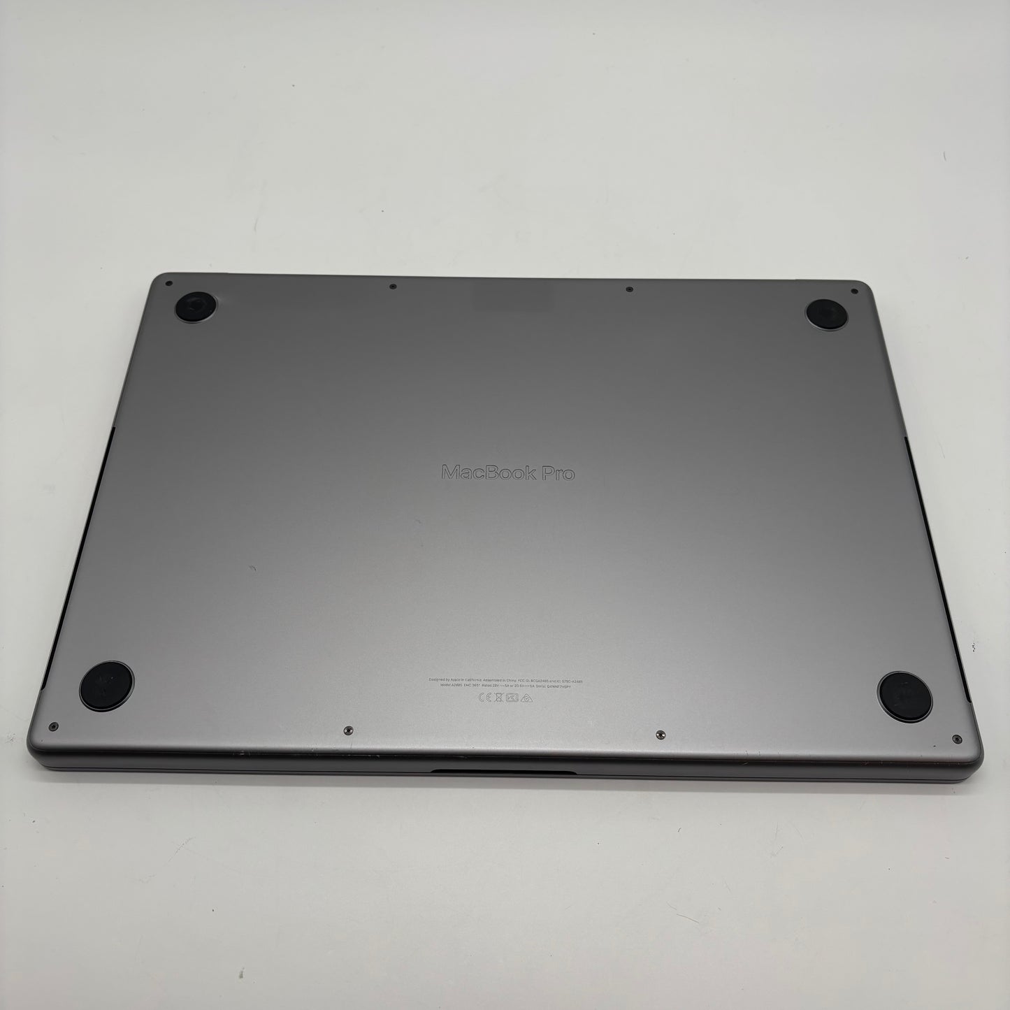 2021 Apple MacBook Pro 16" M1 Pro 16C GPU 3.2GHz 16GB RAM 512GB SSD MK183LL/A