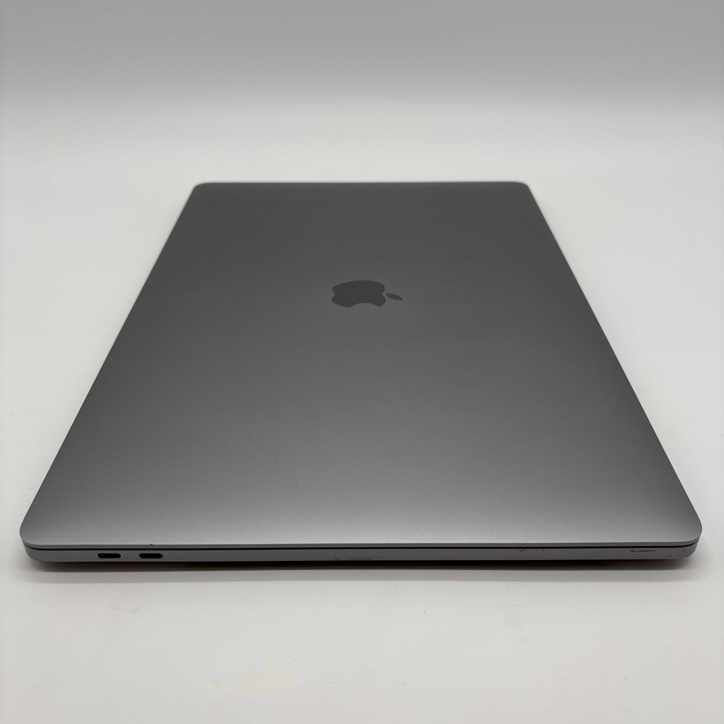 2019 Apple MacBook Pro 16" i9 2.3GHz 16GB RAM 1TB SSD Space Gray A2141