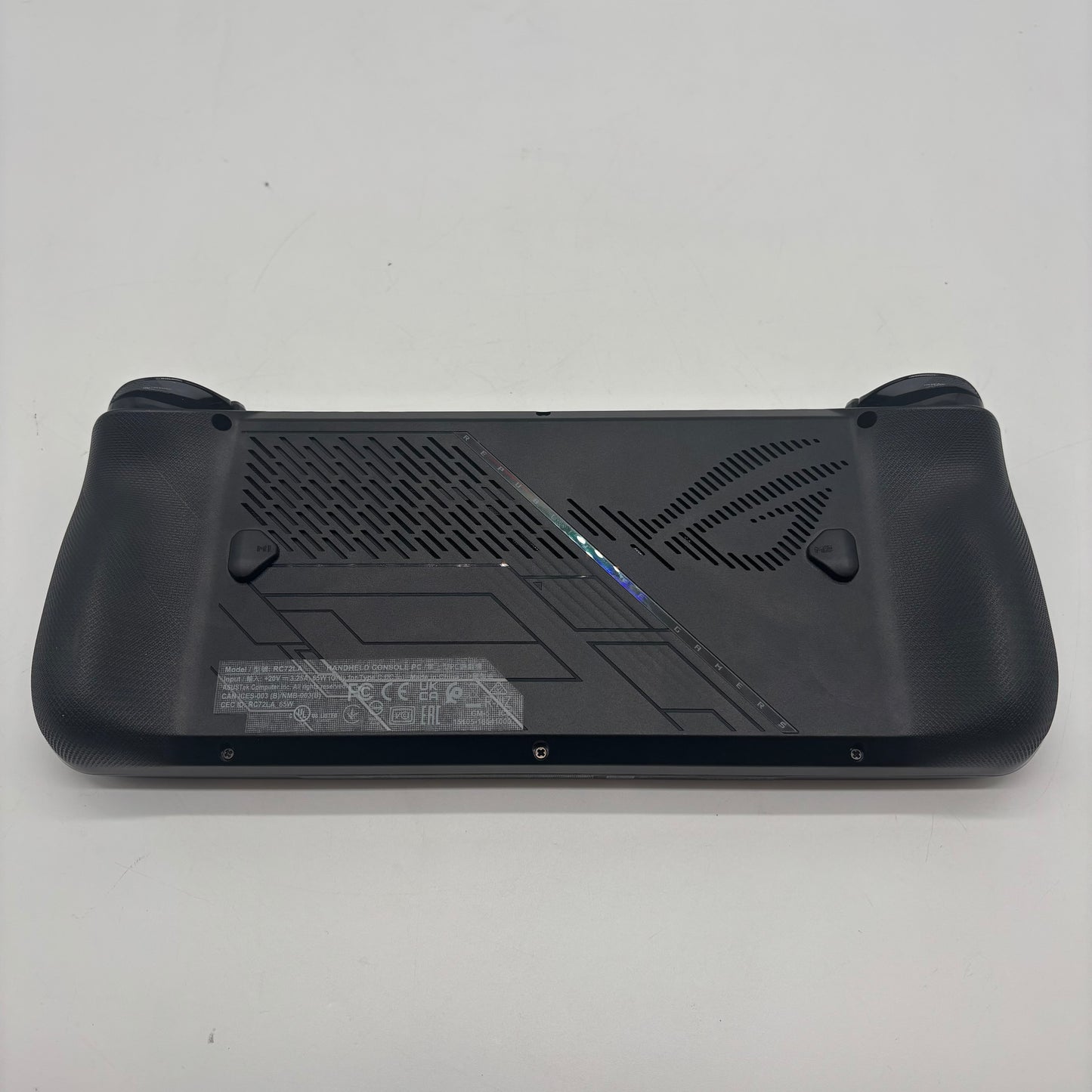ASUS ROG Z1 Extreme RC72LA Ryzen Z1 Extreme 5.10GHz 24GB 1TB SSD