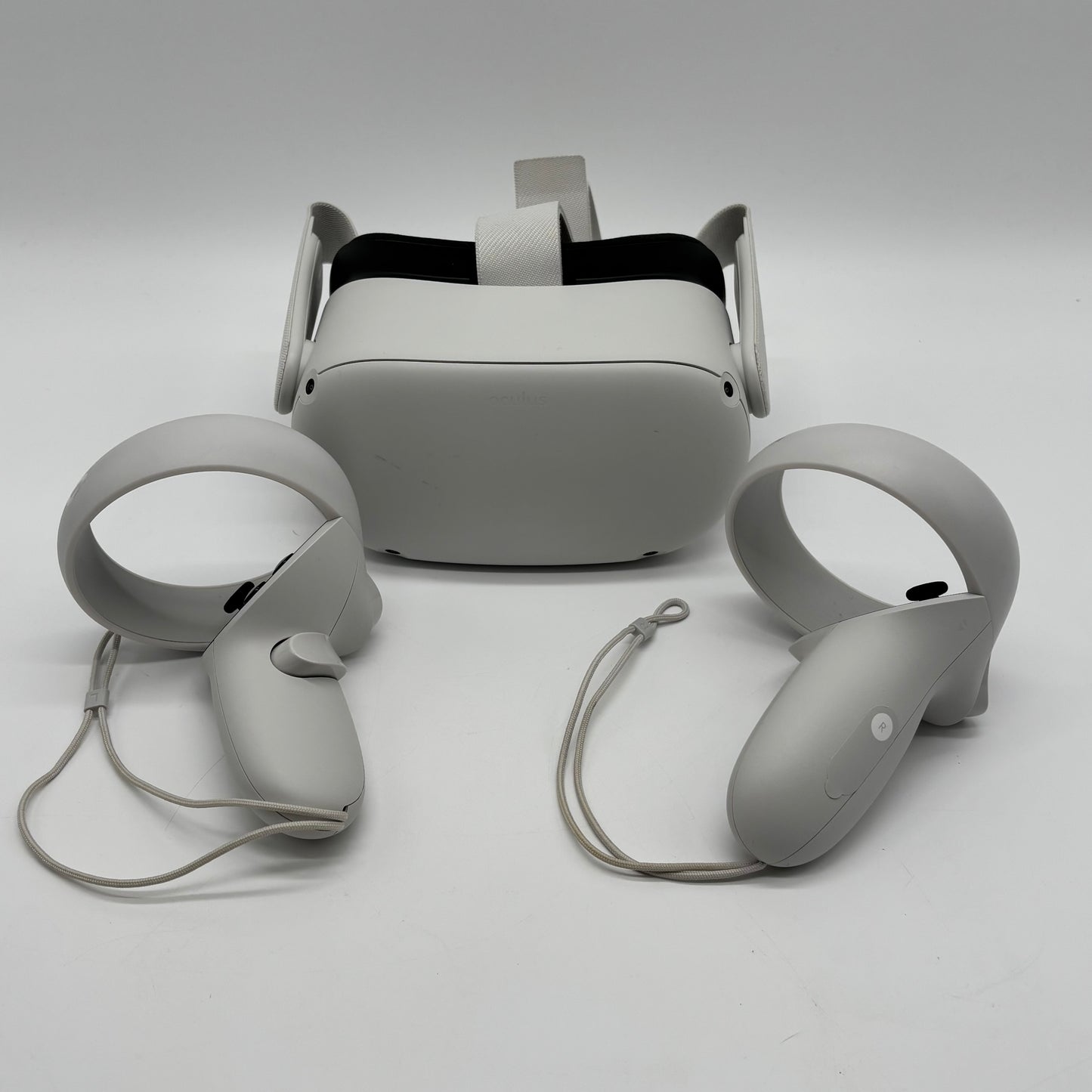 Meta Quest 2 64GB VR System KW49CM