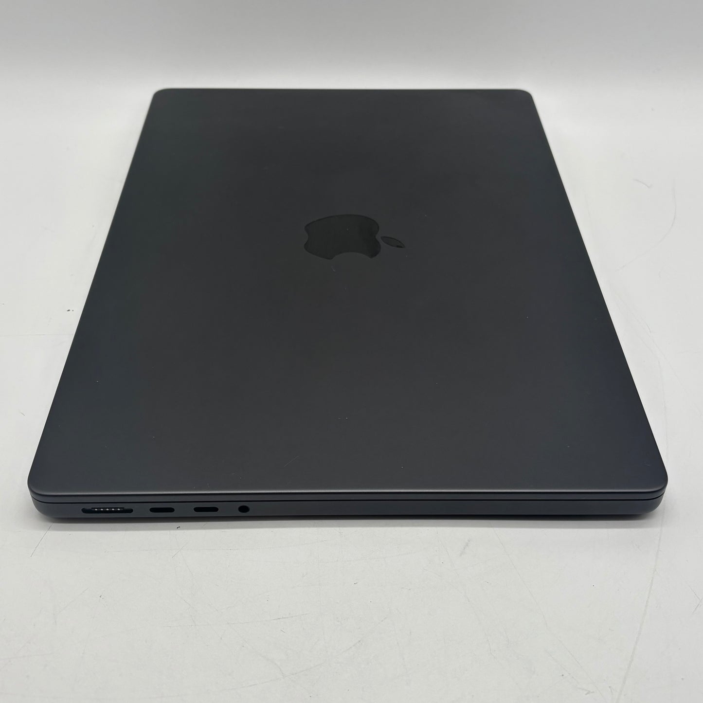 2024 Apple MacBook Pro 14" M4 10C GPU 4.5GHz 16GB RAM 512GB SSD A3112