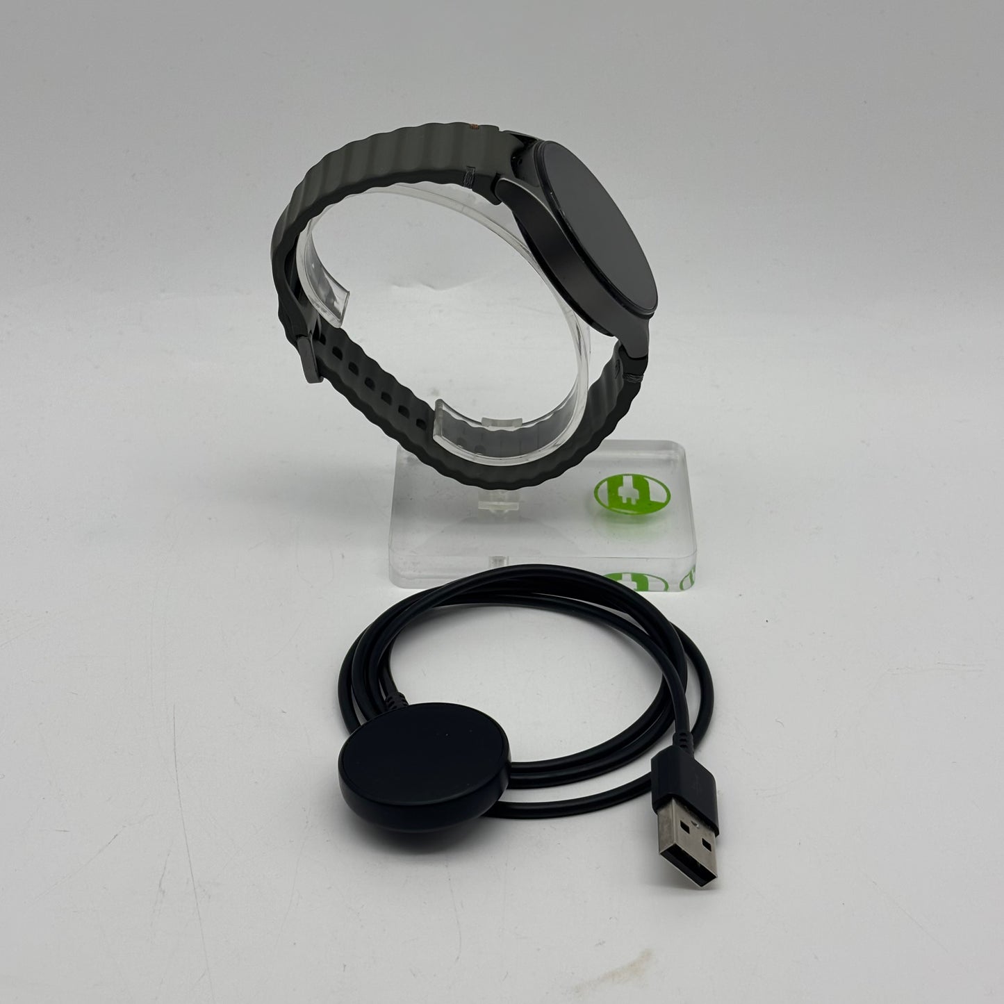 WiFi Only Samsung Galaxy Watch7 Aluminum Smartwatch SM-L310