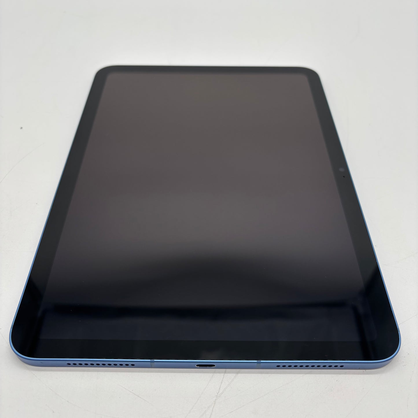Unlocked Apple iPad 10th Gen 64GB Blue MQ6K3LL/A