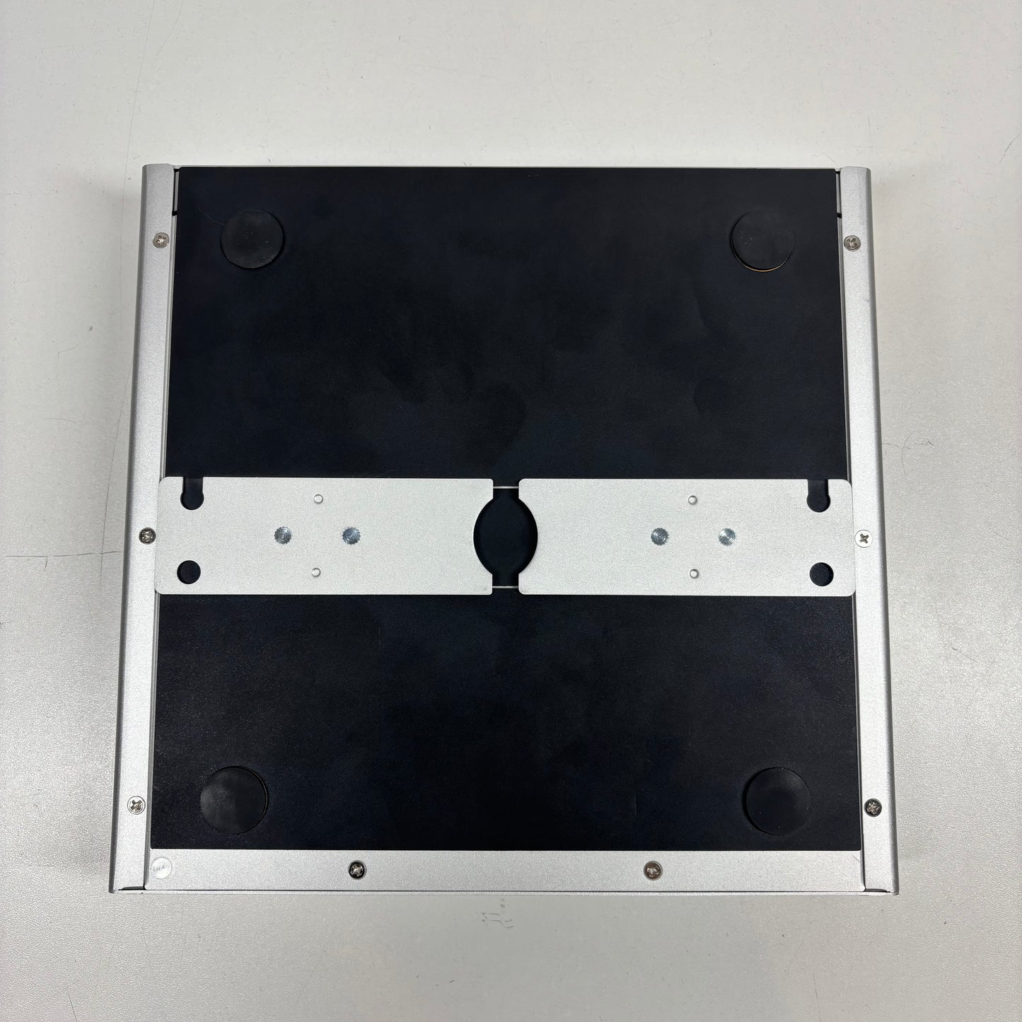 Cisco Meraki 8-Port Gigabit Ethernet Switch PoE Unclaimed MS220-8P