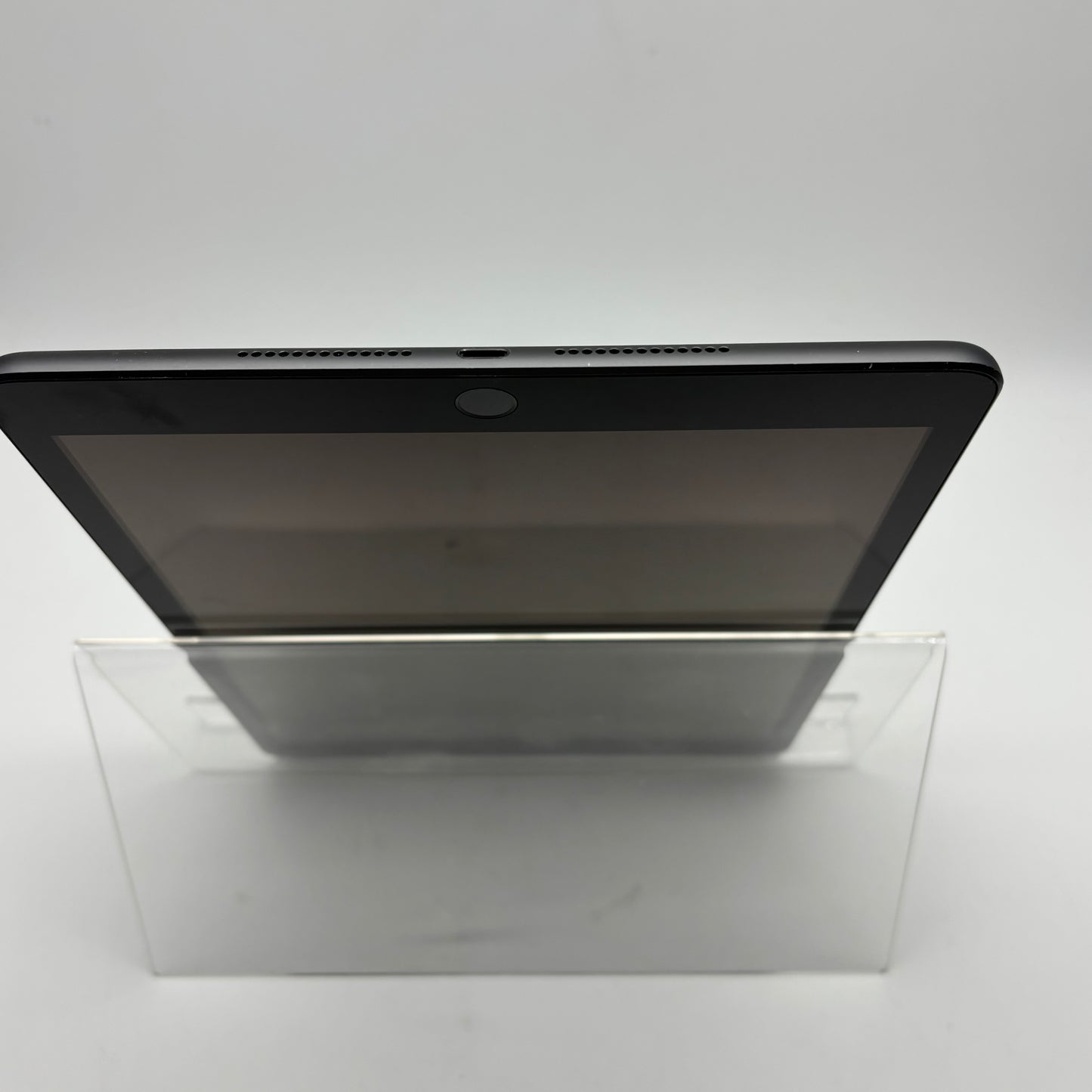WiFi Only Apple iPad 9th Gen 64GB Space gray