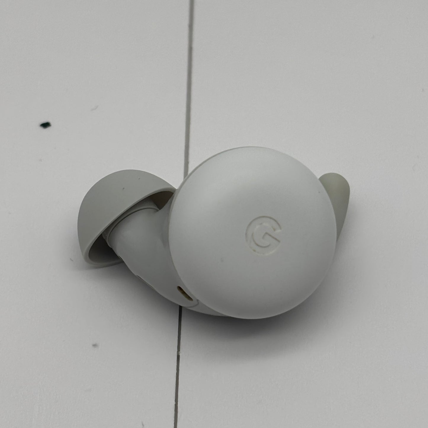 Google Pixel Buds A-Series Wireless Bluetooth Earbuds White GA02213
