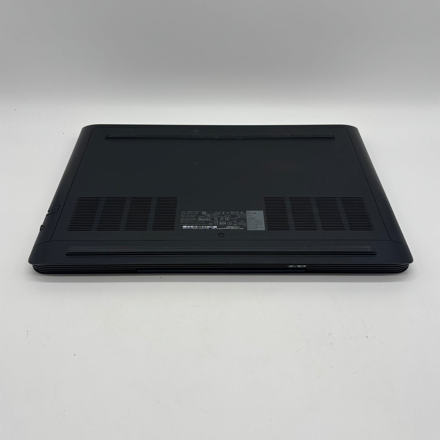 Dell G7 7588 15.6" i7-8750H 2.2GHz 16GB RAM 128GB SSD 1TB HDD GeForce GTX 1060