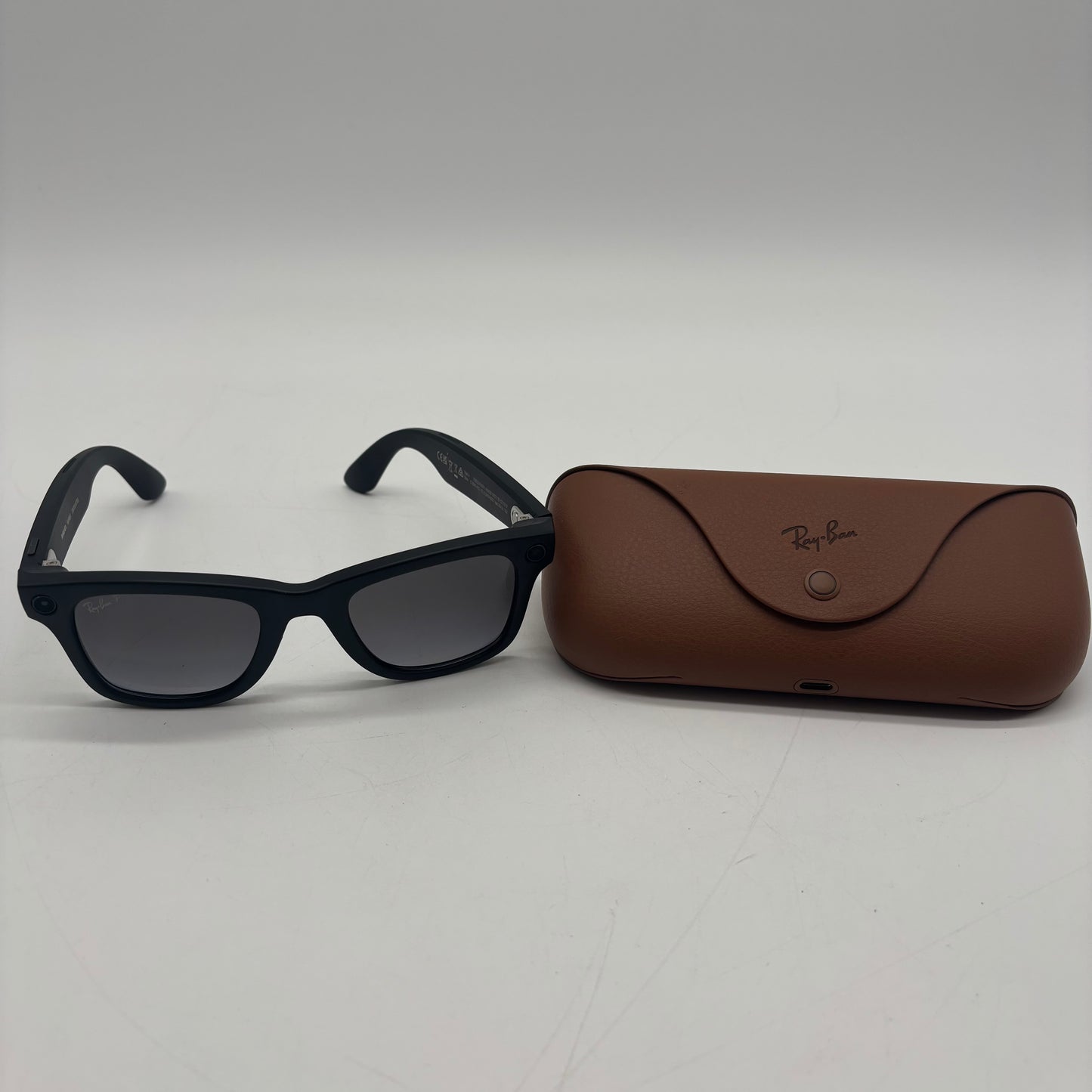 Meta Ray-Ban Smart Sunglasses RW4006