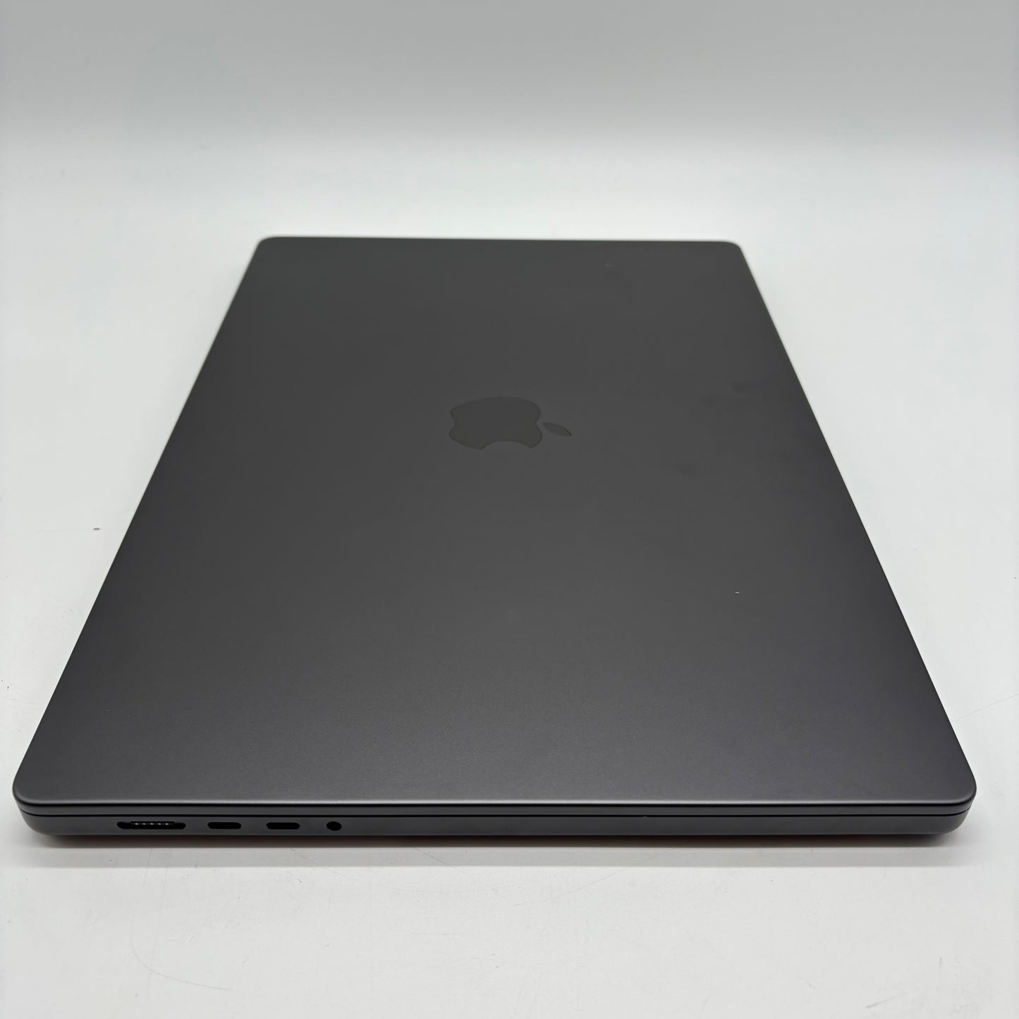 2023 Apple MacBook Pro 16" M3 Pro 4.0GHz 18GB RAM 512GB SSD A2991