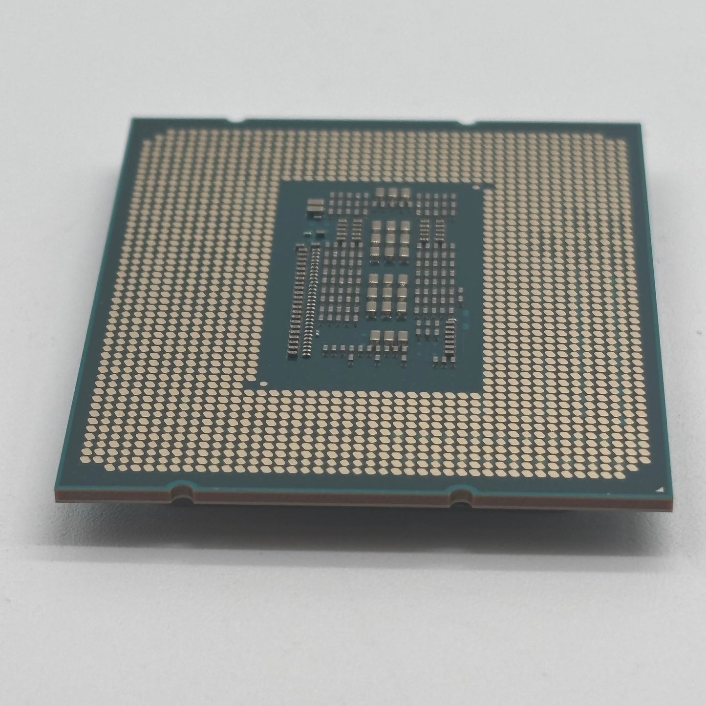 Intel Core i5-12400F 2.50GHz 6 Core SRL4W 12 Thread LGA 1700
