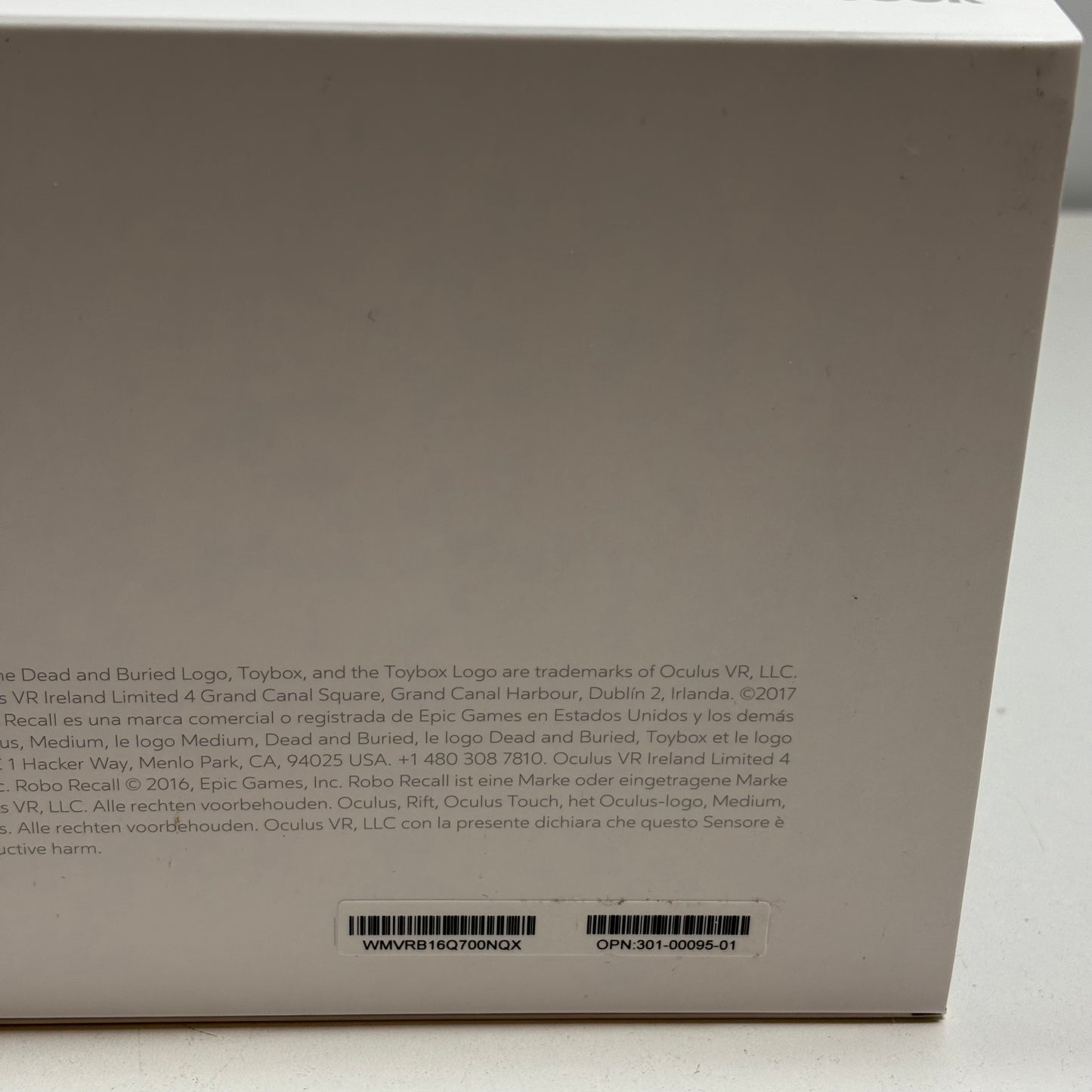 Oculus Rift Standalone All-in-One VR Headset NIB New in Box