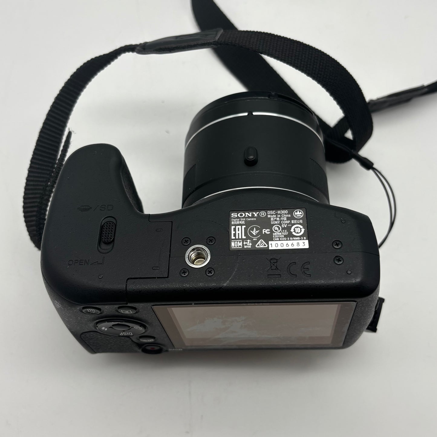 Sony DSC-H300 20.1MP Digital Point-And-Shoot Camera