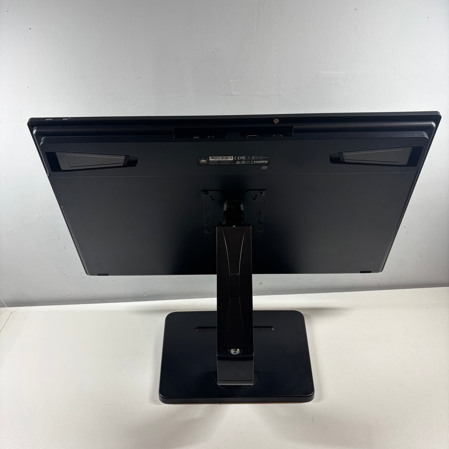 Huion Kamvas Pro 27 4K Pen Display w/ Desktop Arm ST500