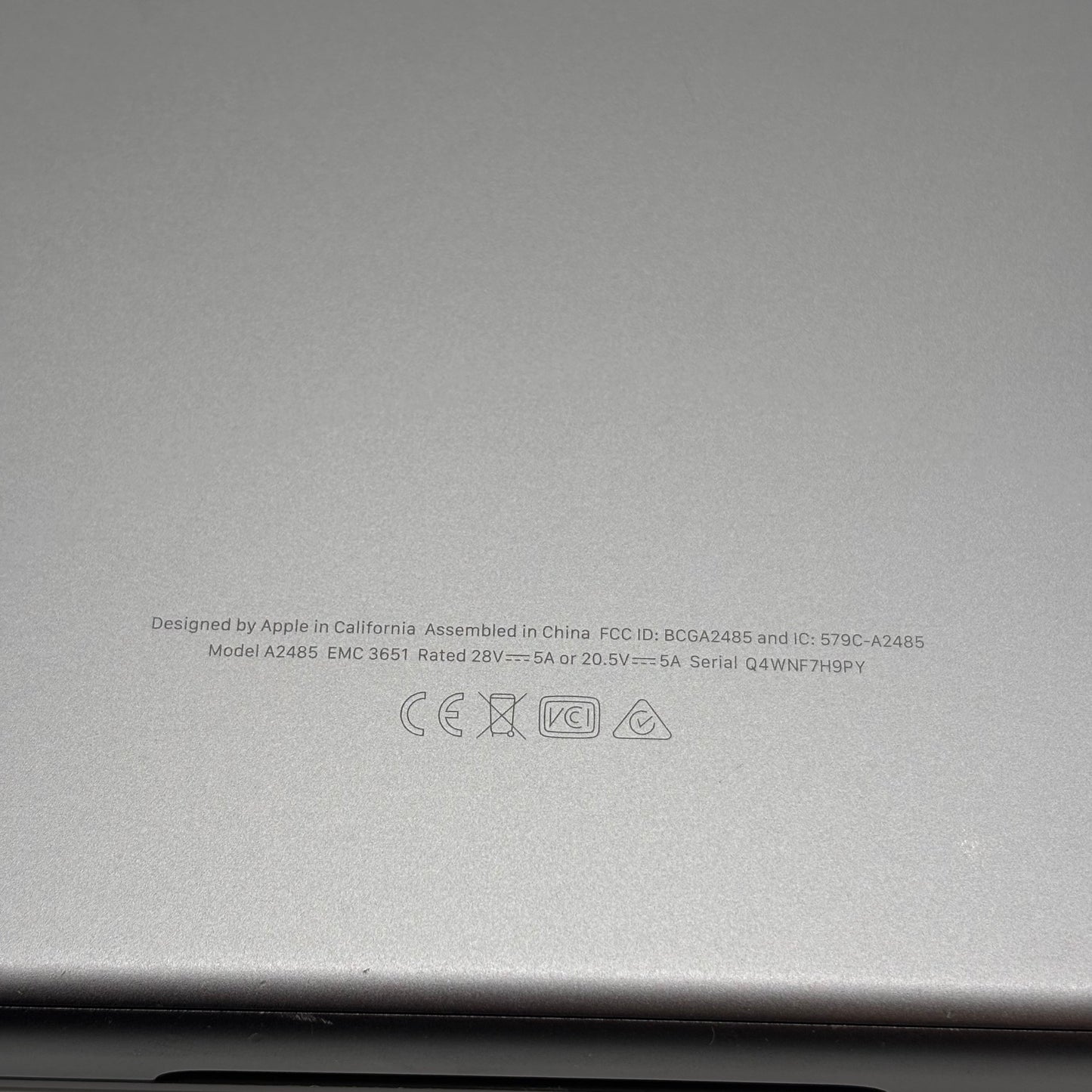 2021 Apple MacBook Pro 16" M1 Pro 16C GPU 3.2GHz 16GB RAM 512GB SSD MK183LL/A