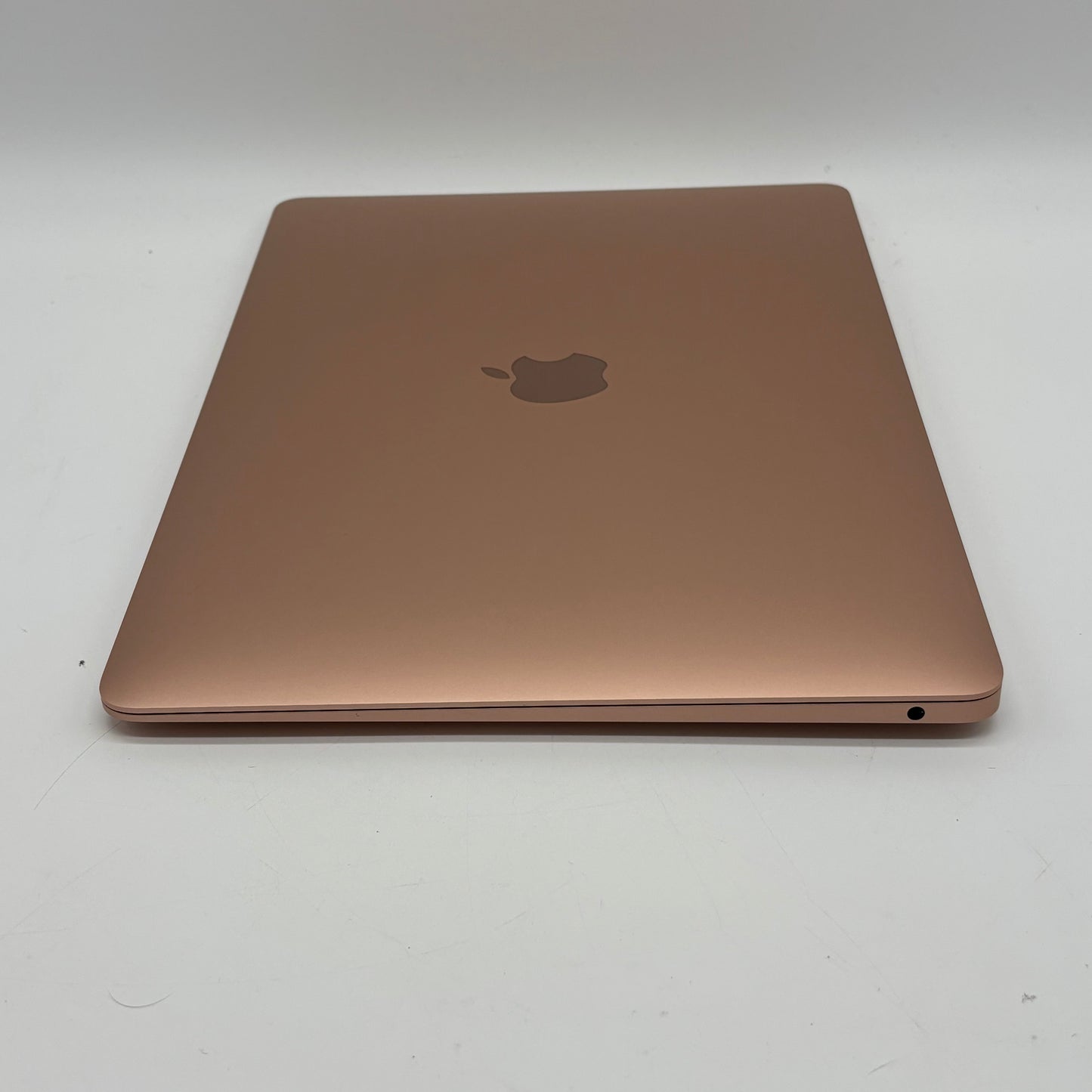 2020 Apple MacBook Air 13.3" M1 7C GPU 3.2GHz 8GB RAM 256GB SSD A2337