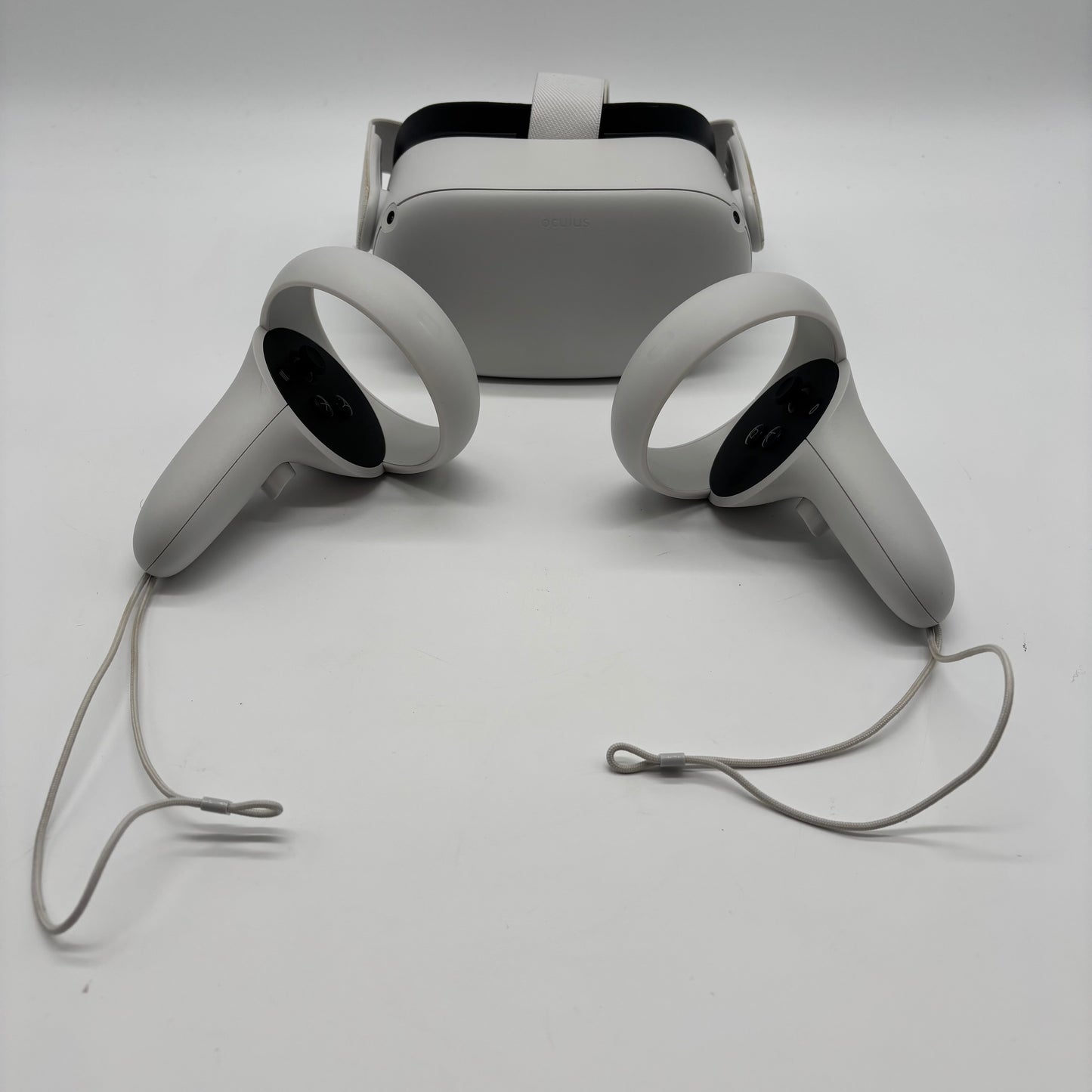 Meta Quest 2 64GB VR System KW49CM