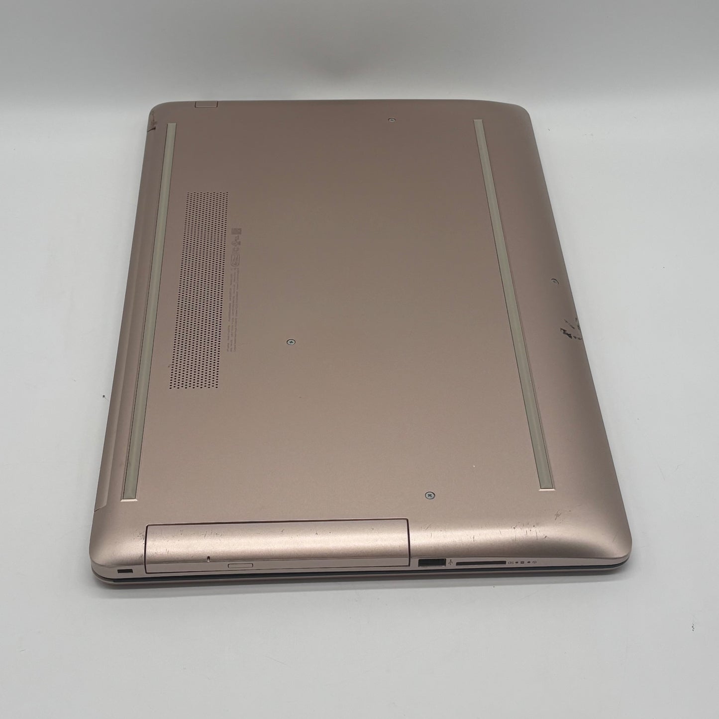 HP Laptop 17-CA0017DS 17.3" A9-9425 3.1GHz 8GB RAM 256GB SSD