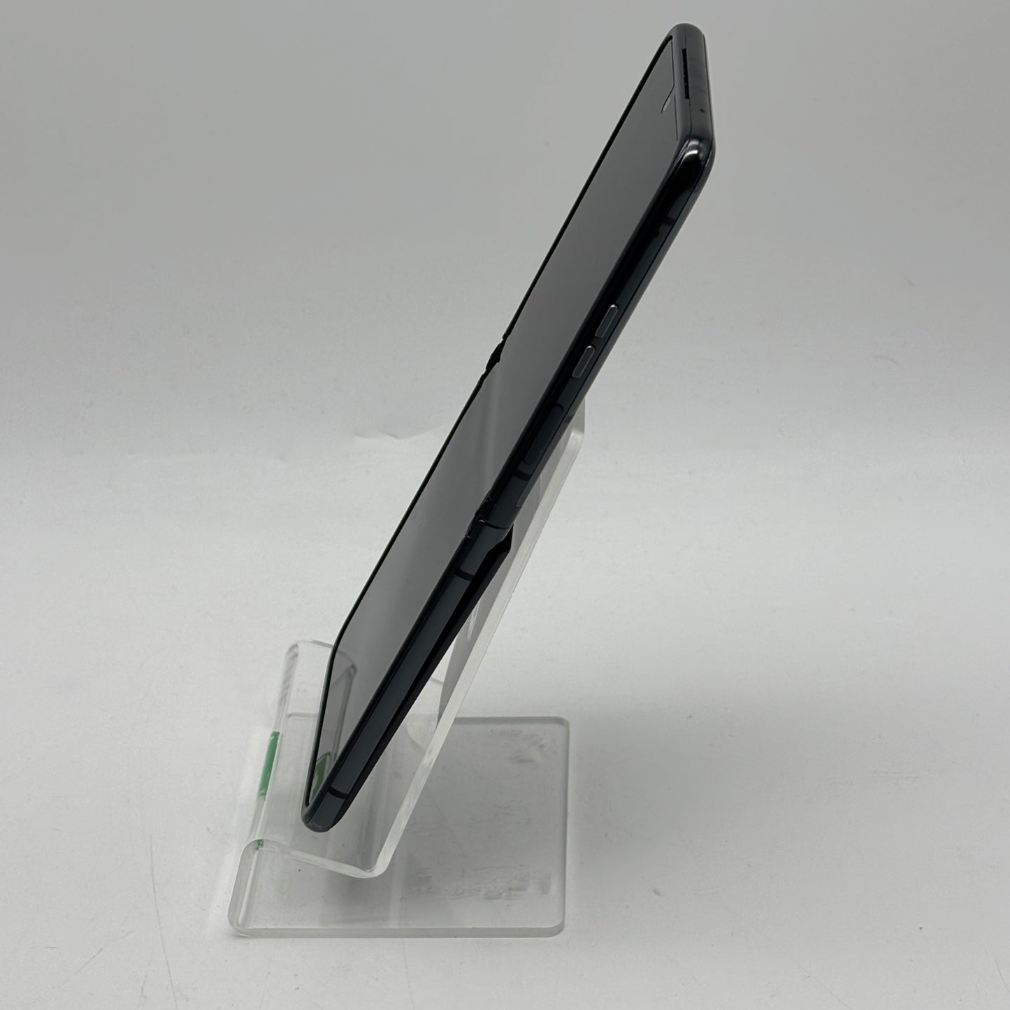 Motorola Razr Plus 2023 READ