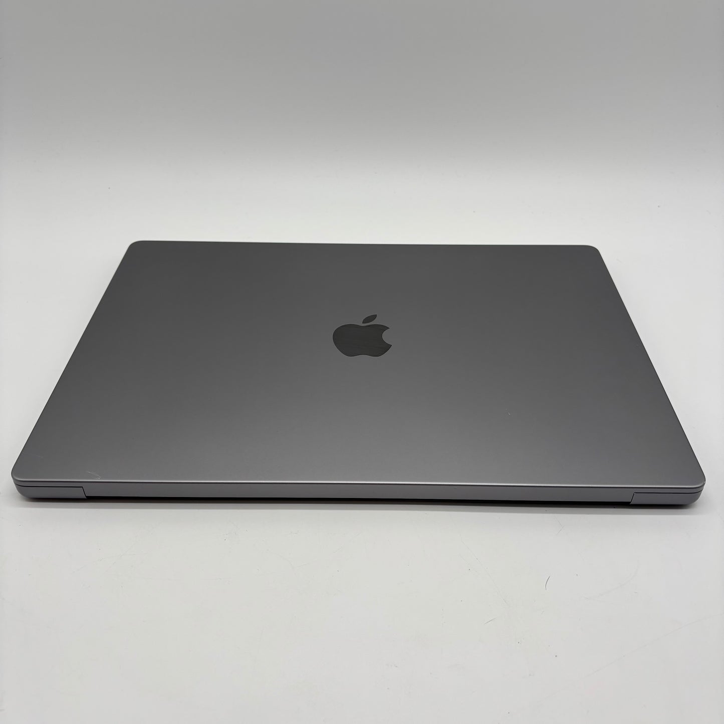 2021 Apple MacBook Pro 16" M1 Pro 16C GPU 3.2GHz 16GB RAM 512GB SSD A2485