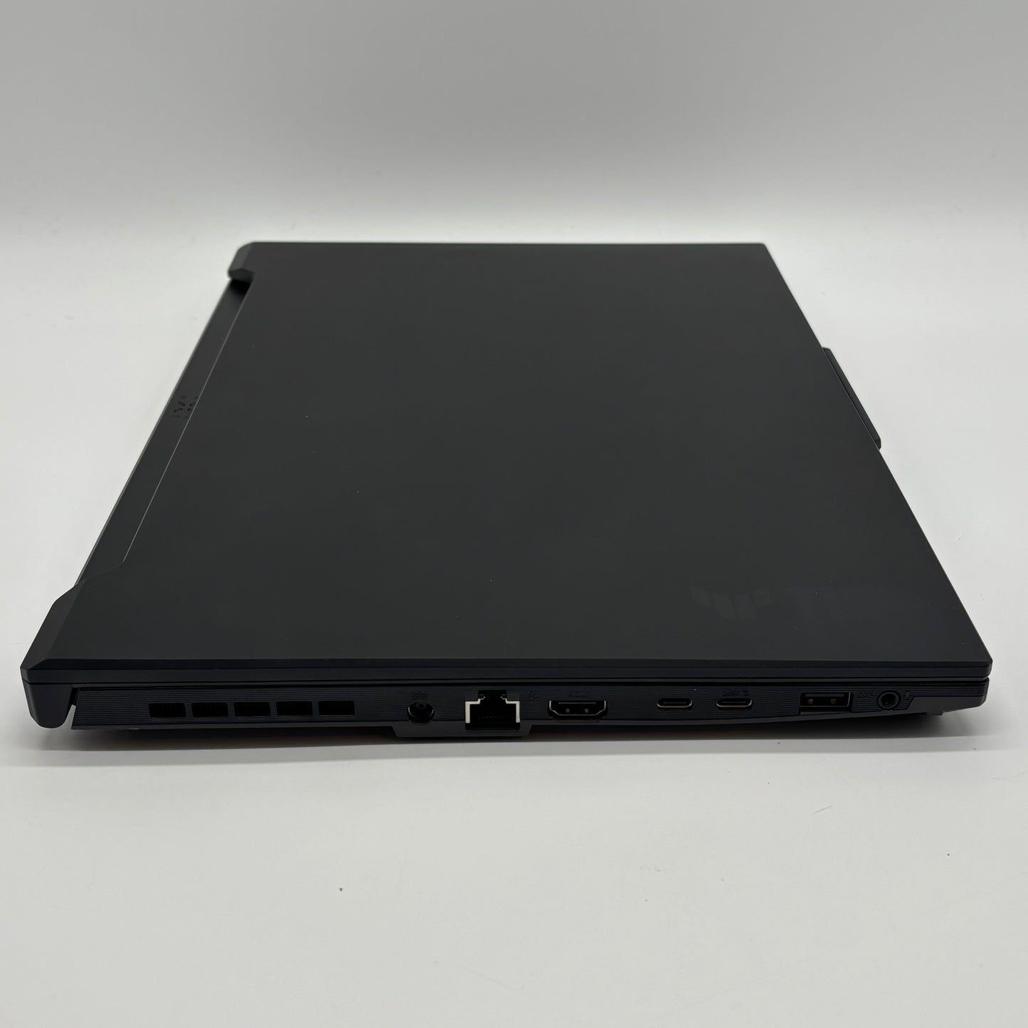 ASUS TUF A16 FA617NT 16" Ryzen 7 7735HS 3.2GHz 16GB RAM 512GB SSD RX 7700s