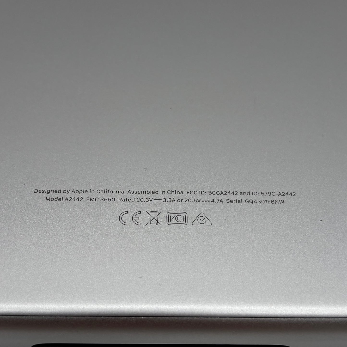 2021 Apple MacBook Pro 14" M1 Pro 16C GPU 3.2GHz 16GB RAM 1TB SSD A2442