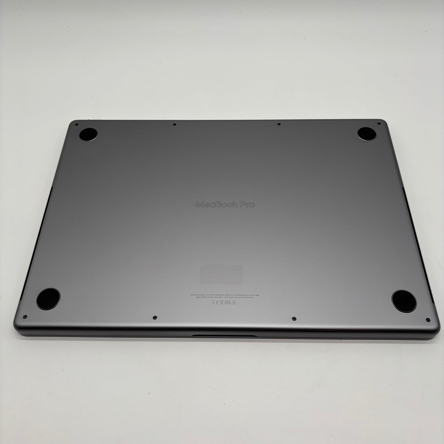 2021 Apple MacBook Pro 16" M1 Pro 16C GPU 3.2GHz 16GB RAM 512GB SSD A2485