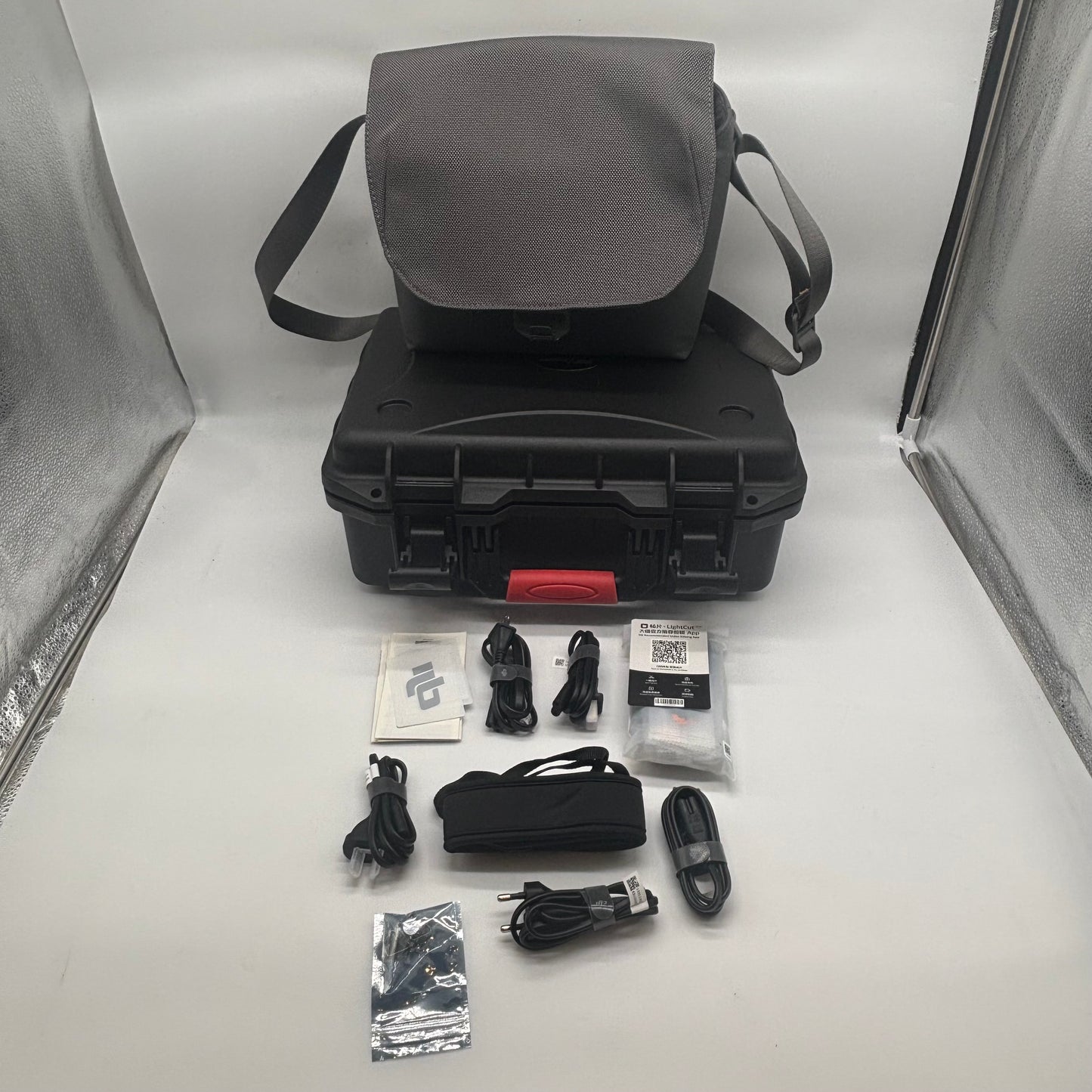 DJI Mavic 3 Pro Fly More Combo w/Goggles 2 and RC Pro Controller