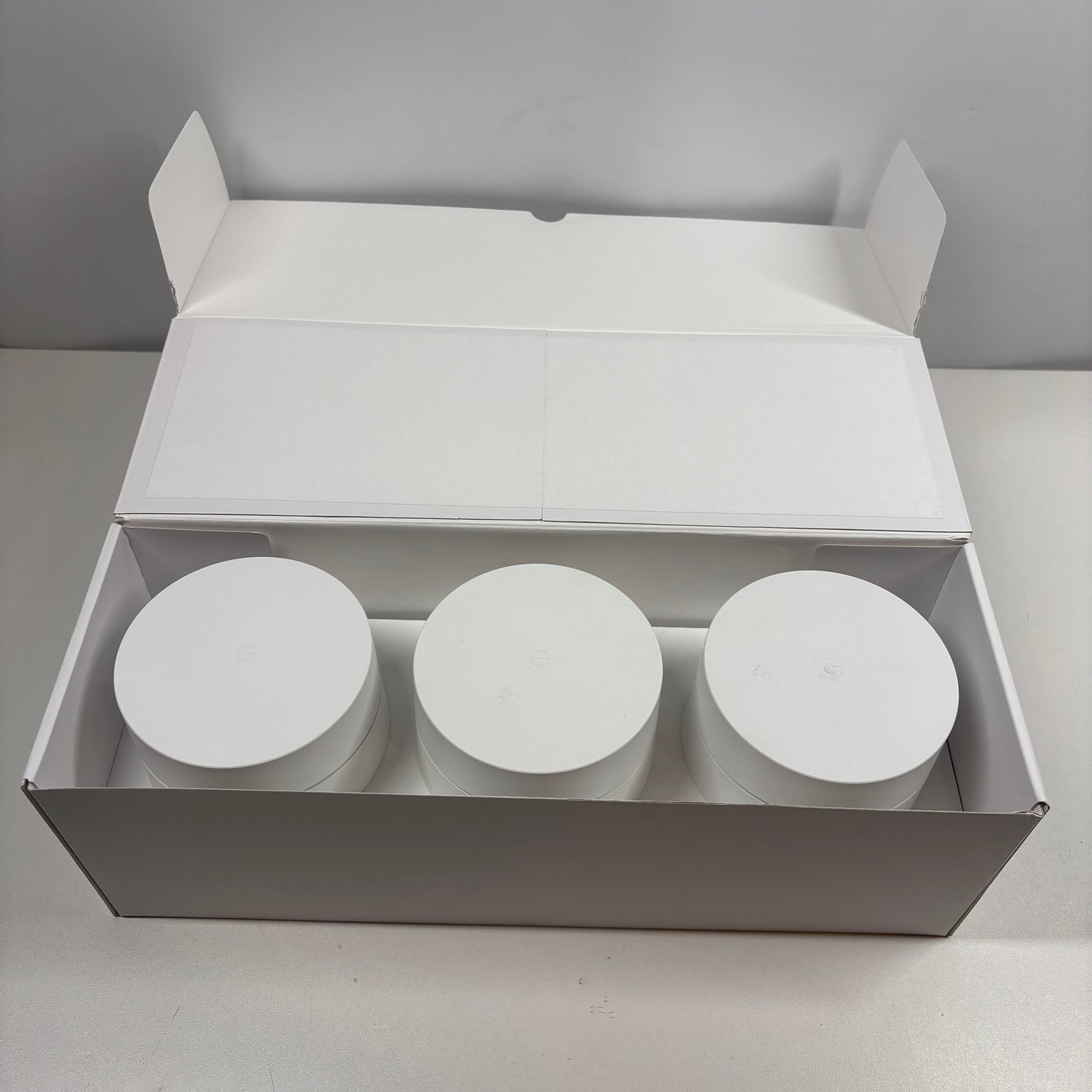 Google Nest WiFi Dual Band GA0234-US Dual Gigabit Ethernet Router