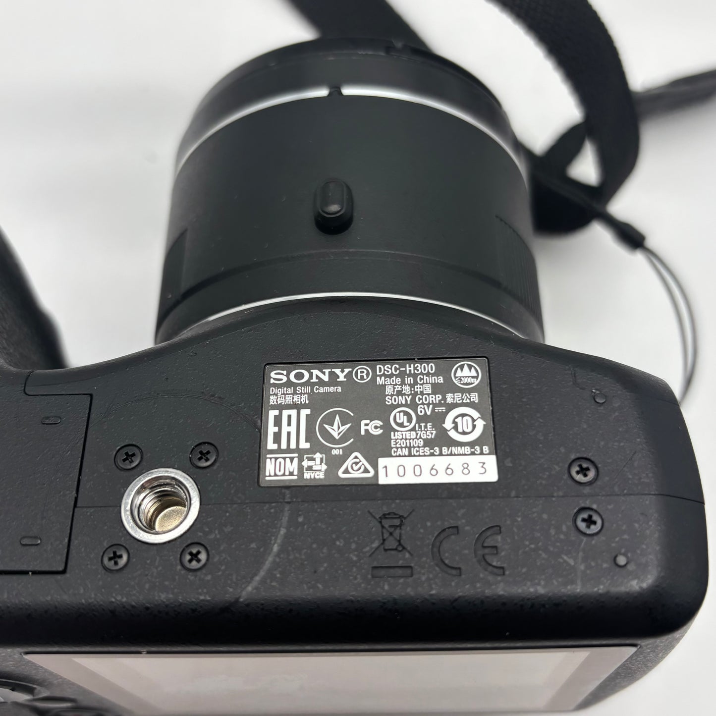 Sony DSC-H300 20.1MP Digital Point-And-Shoot Camera