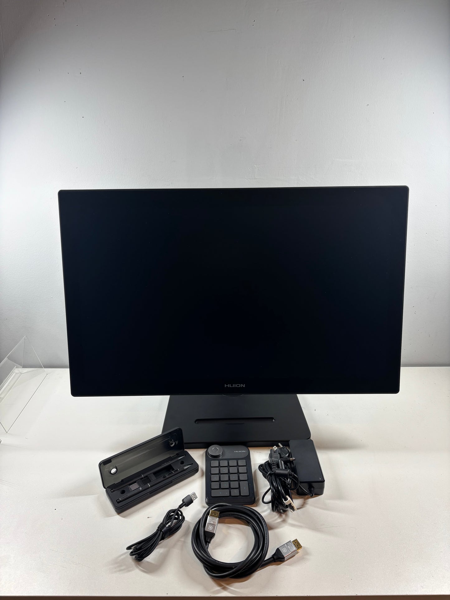 Huion Kamvas Pro 27 4K Pen Display w/ Desktop Arm ST500