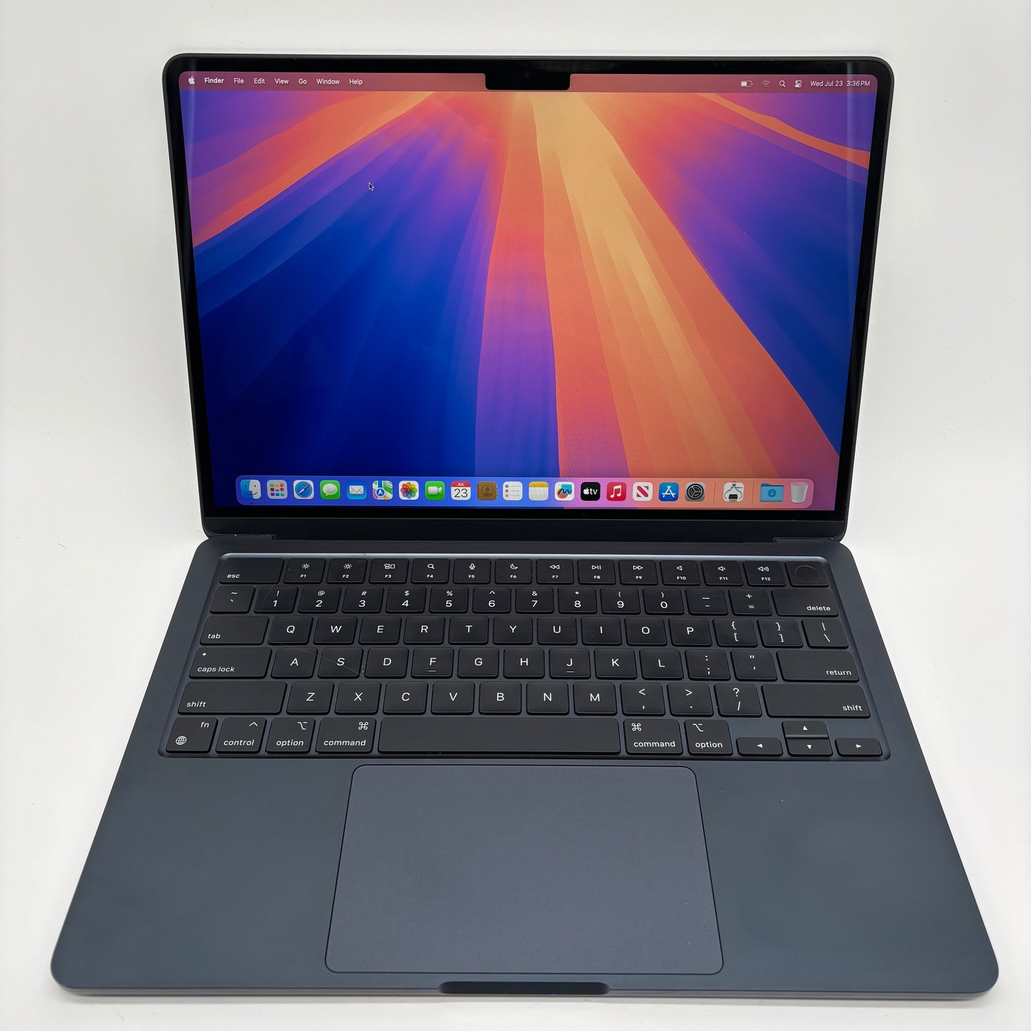 2022 Apple MacBook Air 13.6" M2 8C GPU 3.5GHz 8GB RAM 256GB SSD A2681