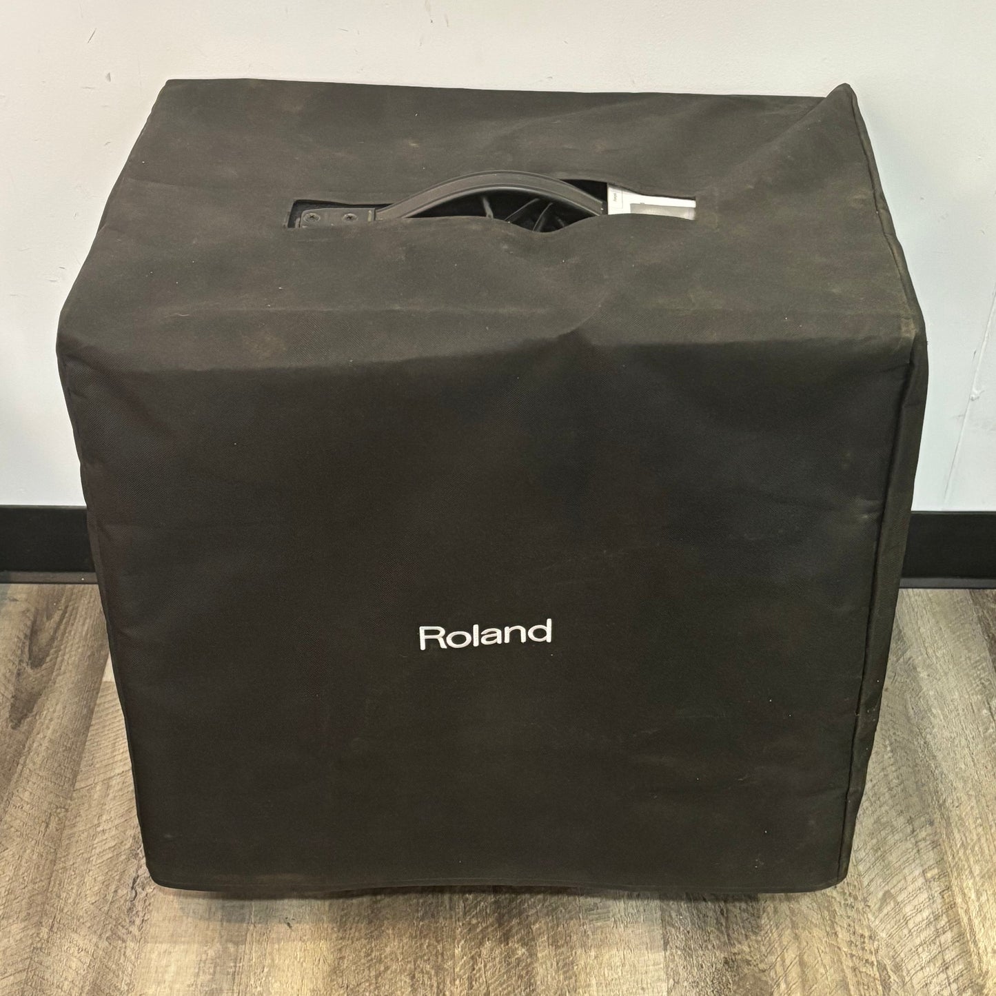 Roland KC 600 Stereo Mixing Keyboard Amplifier KC 600