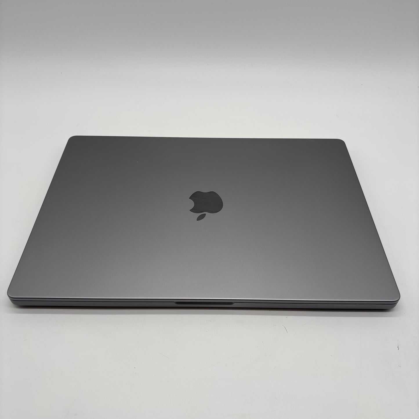 2021 Apple MacBook Pro 16" M1 Pro 16C GPU 3.2GHz 16GB RAM 512GB SSD A2485
