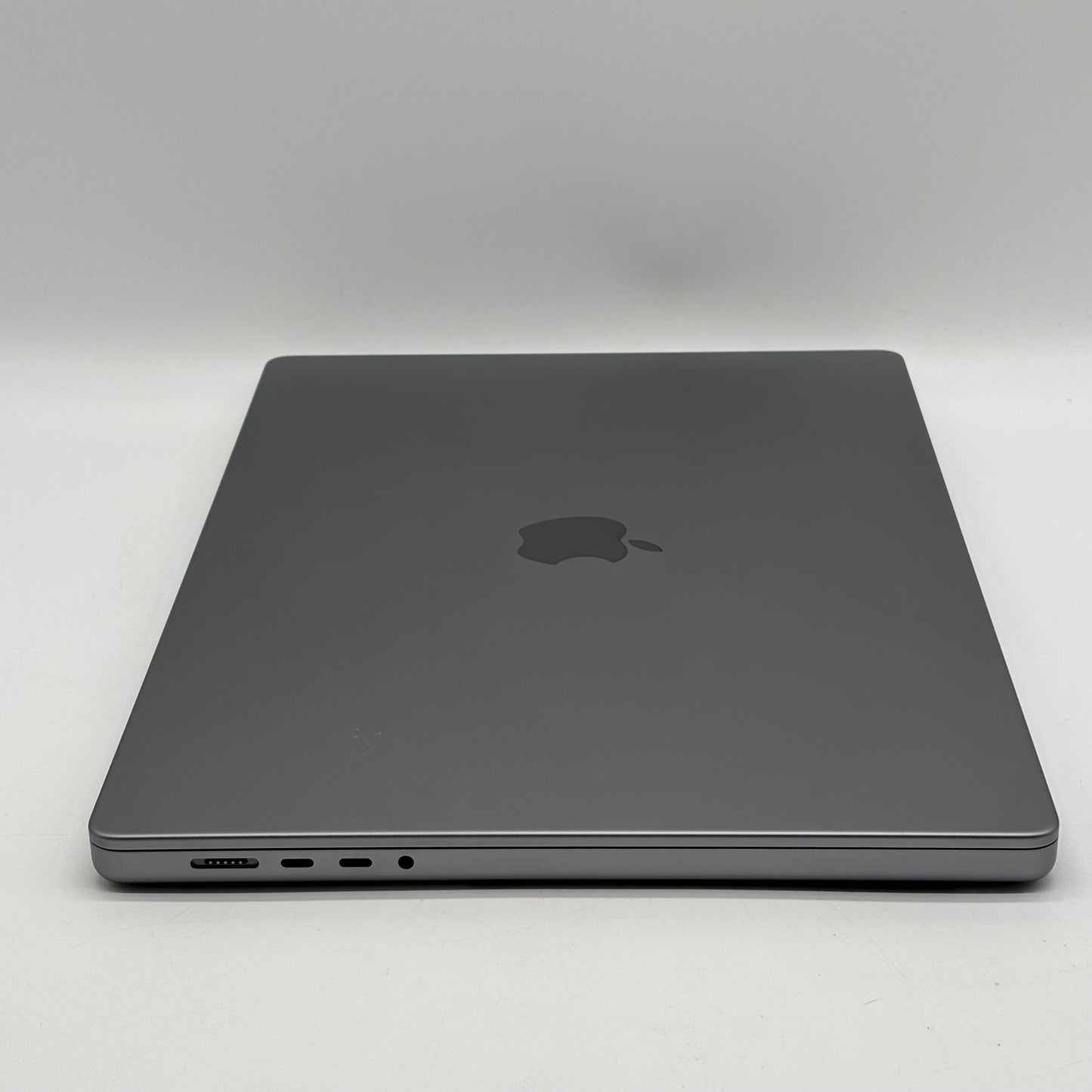 2023 Apple MacBook Pro 16" M2 Pro 19C GPU 3.5GHz 16GB RAM 1TB SSD A2780