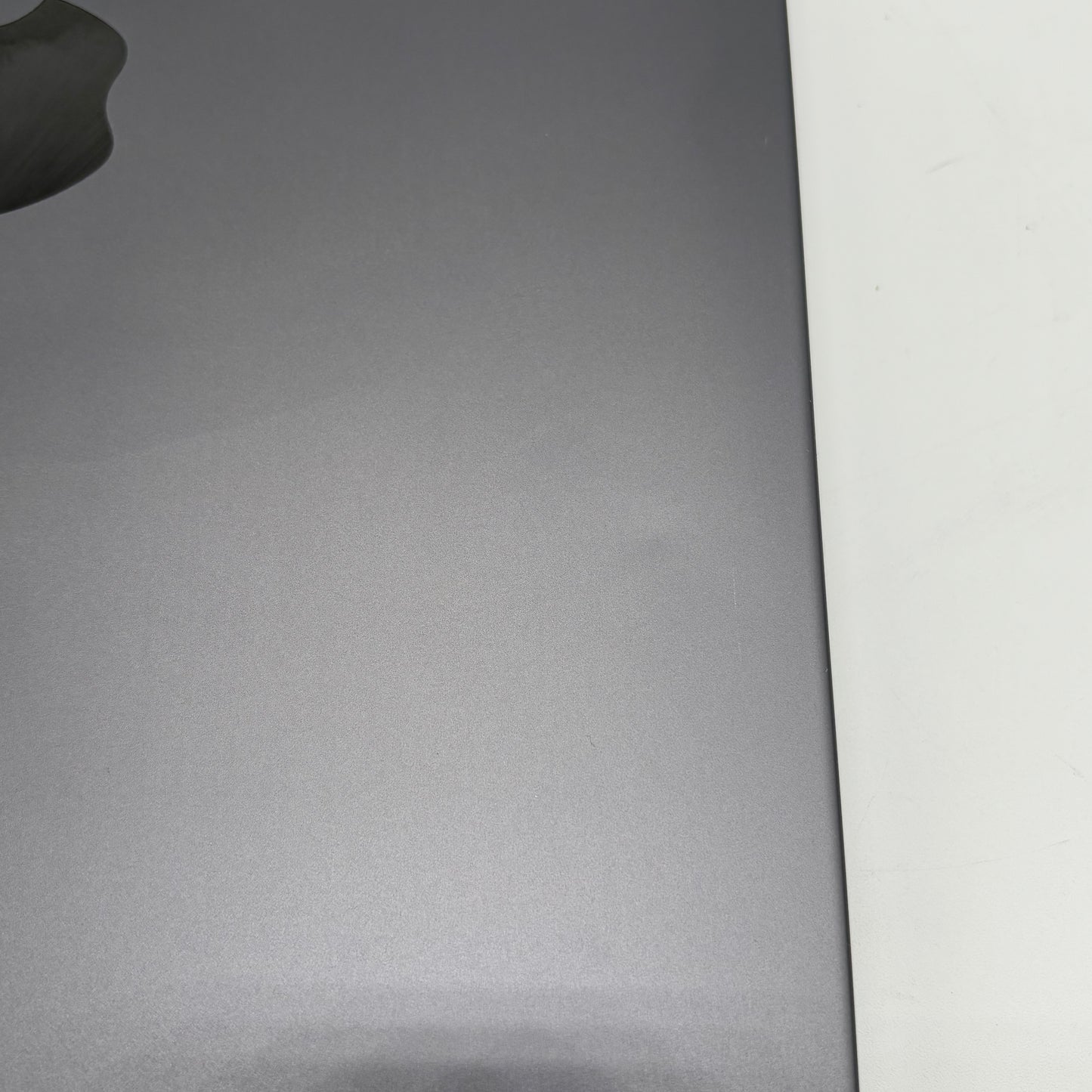 2023 Apple MacBook Pro 14" M3 Max 30C GPU 4.0GHz 36GB RAM 1TB SSD FRX53LL\A