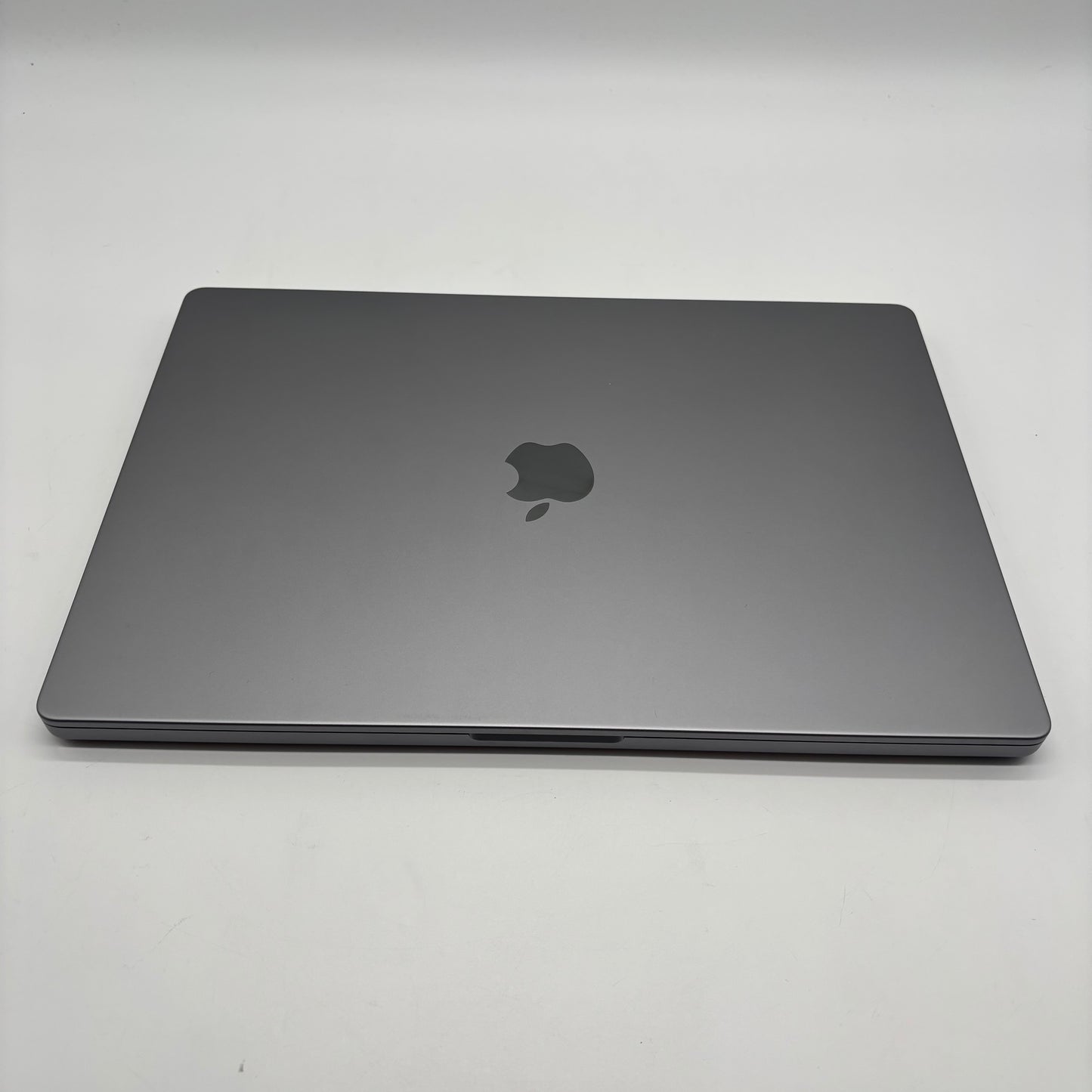 2021 Apple MacBook Pro 16" M1 Max 24C GPU 3.2GHz 64GB RAM 1TB SSD A2485