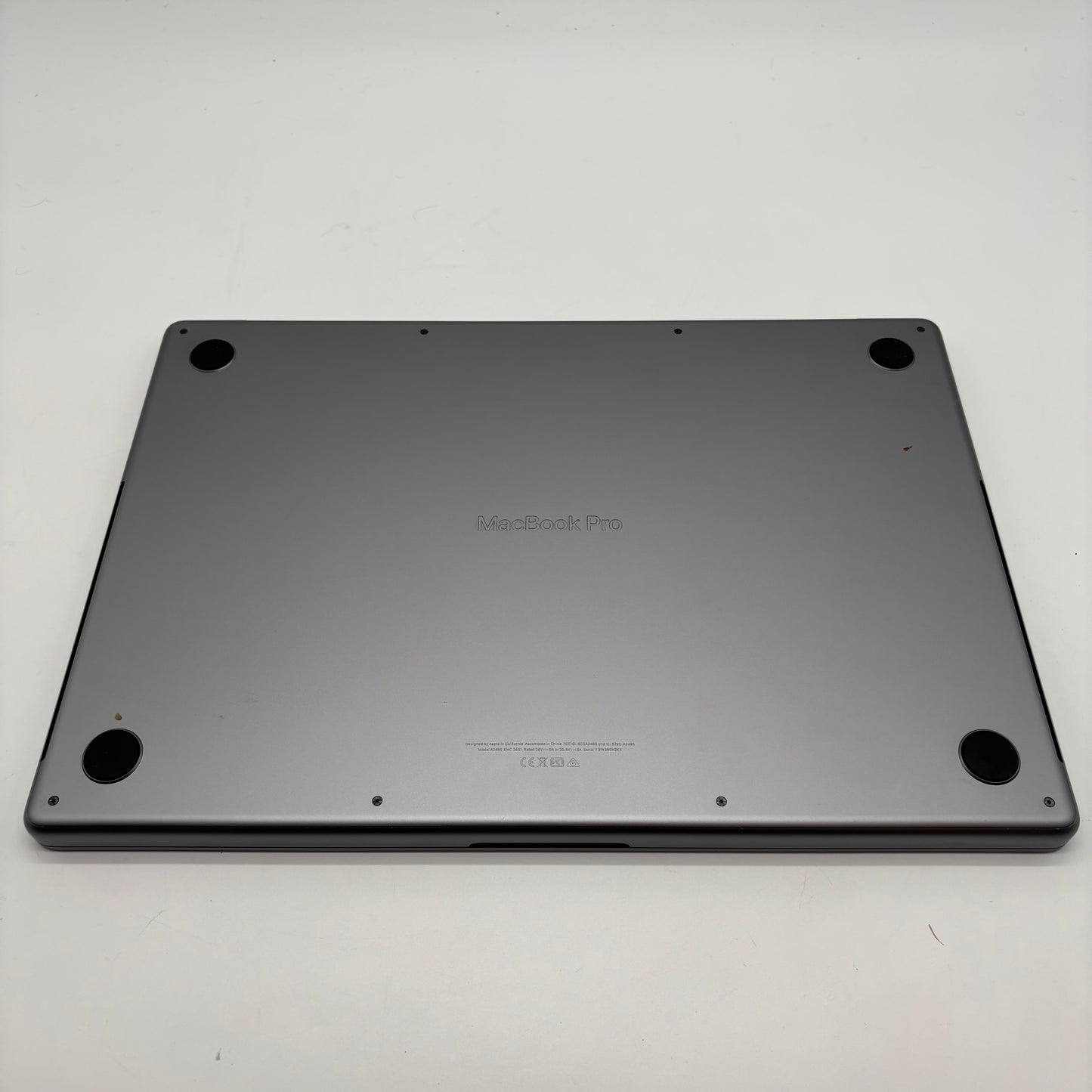 2021 Apple MacBook Pro 16" M1 Pro 16C GPU 3.2GHz 16GB RAM 512GB SSD A2485