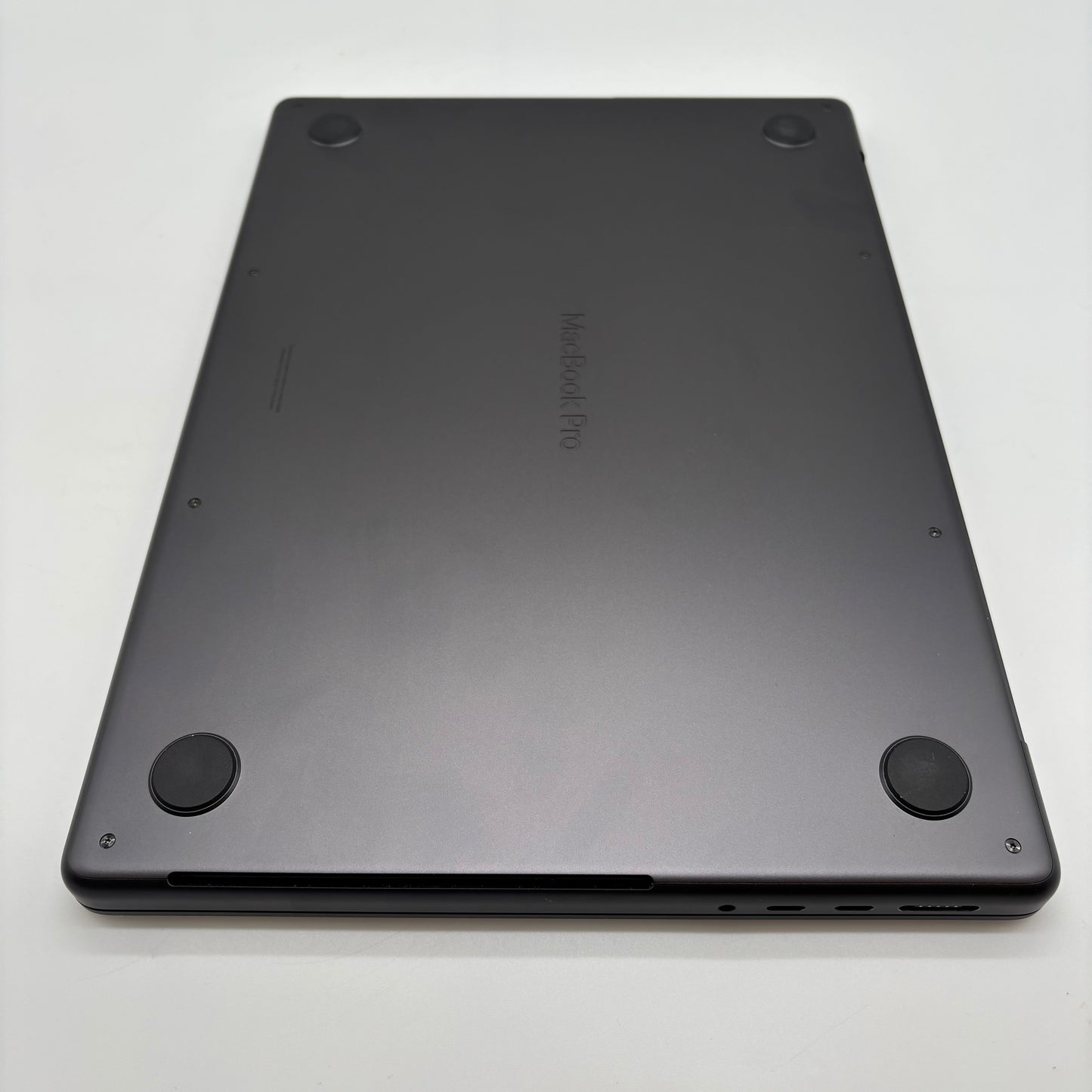 2023 Apple MacBook Pro 14" M3 Max 30 Core 4.0GHz 36GB RAM 1TB SSD A2992