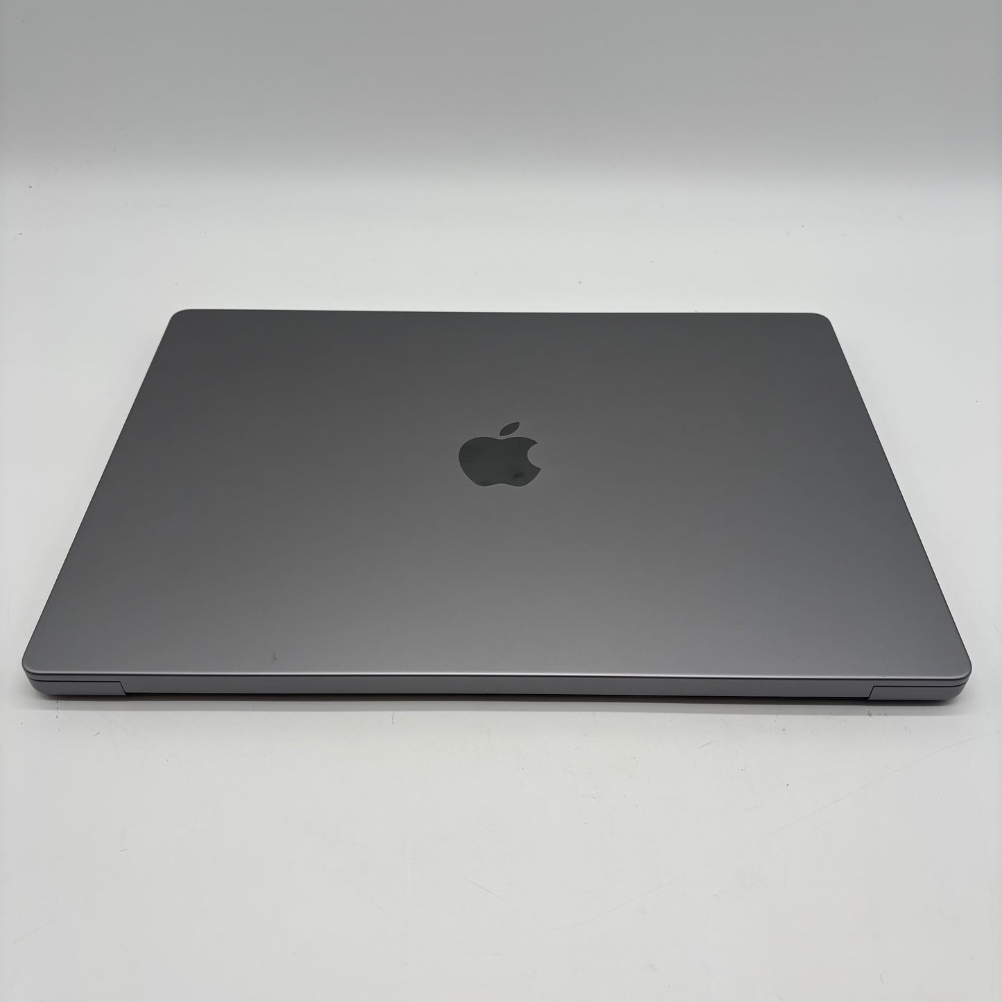 2021 Apple MacBook Pro 16" M1 Pro 16C GPU 3.2GHz 16GB RAM 512GB SSD A2485