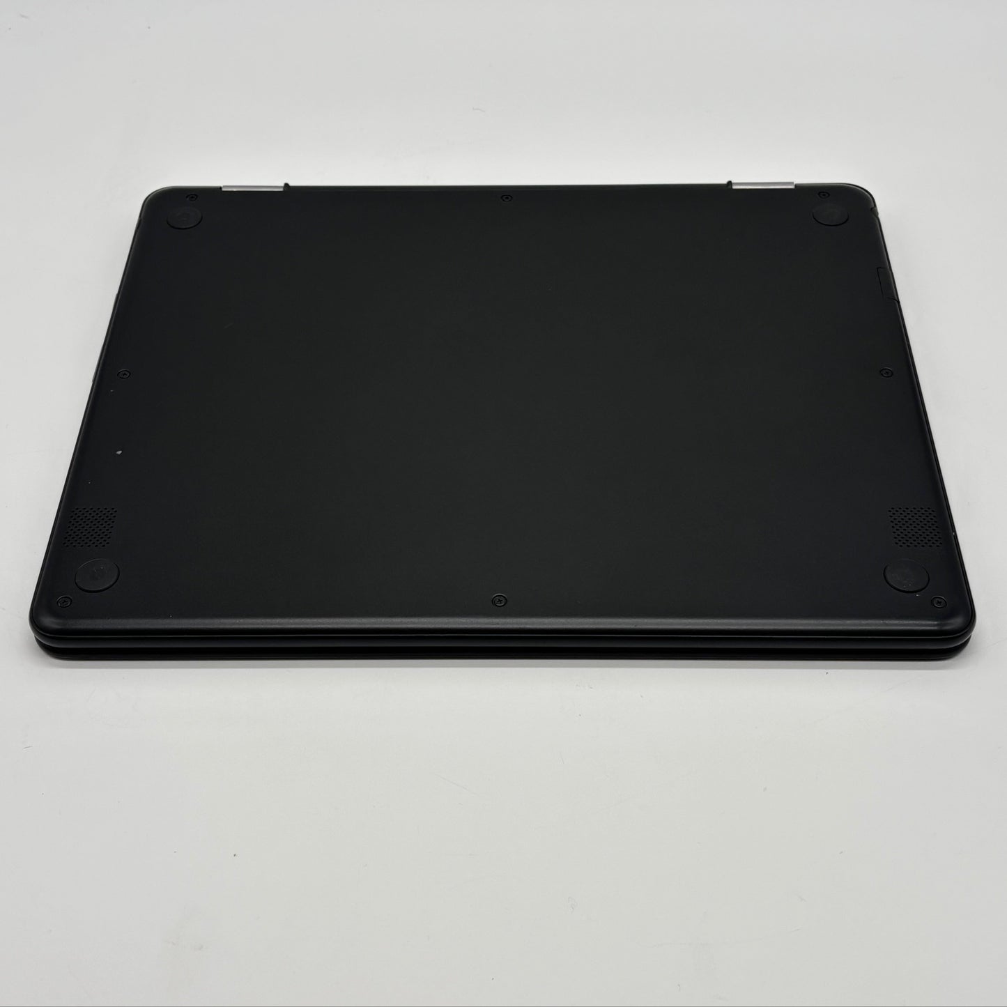 Samsung Chromebook 3 XE510C24 12.3" Intel m3 2.2GHz 4GB RAM 32GB SSD
