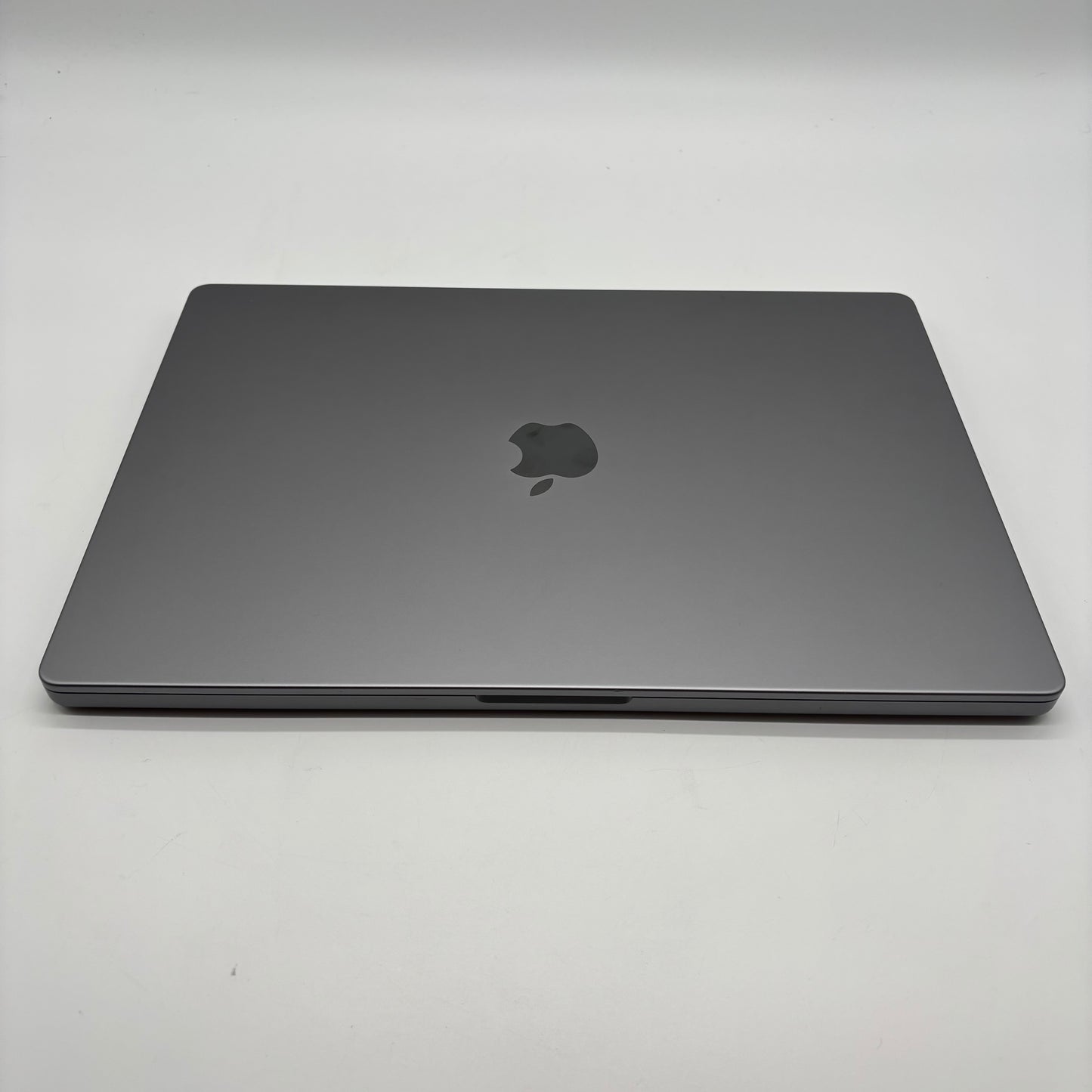 2021 Apple MacBook Pro 16" M1 Pro 16C GPU 3.2GHz 16GB RAM 512GB SSD A2485