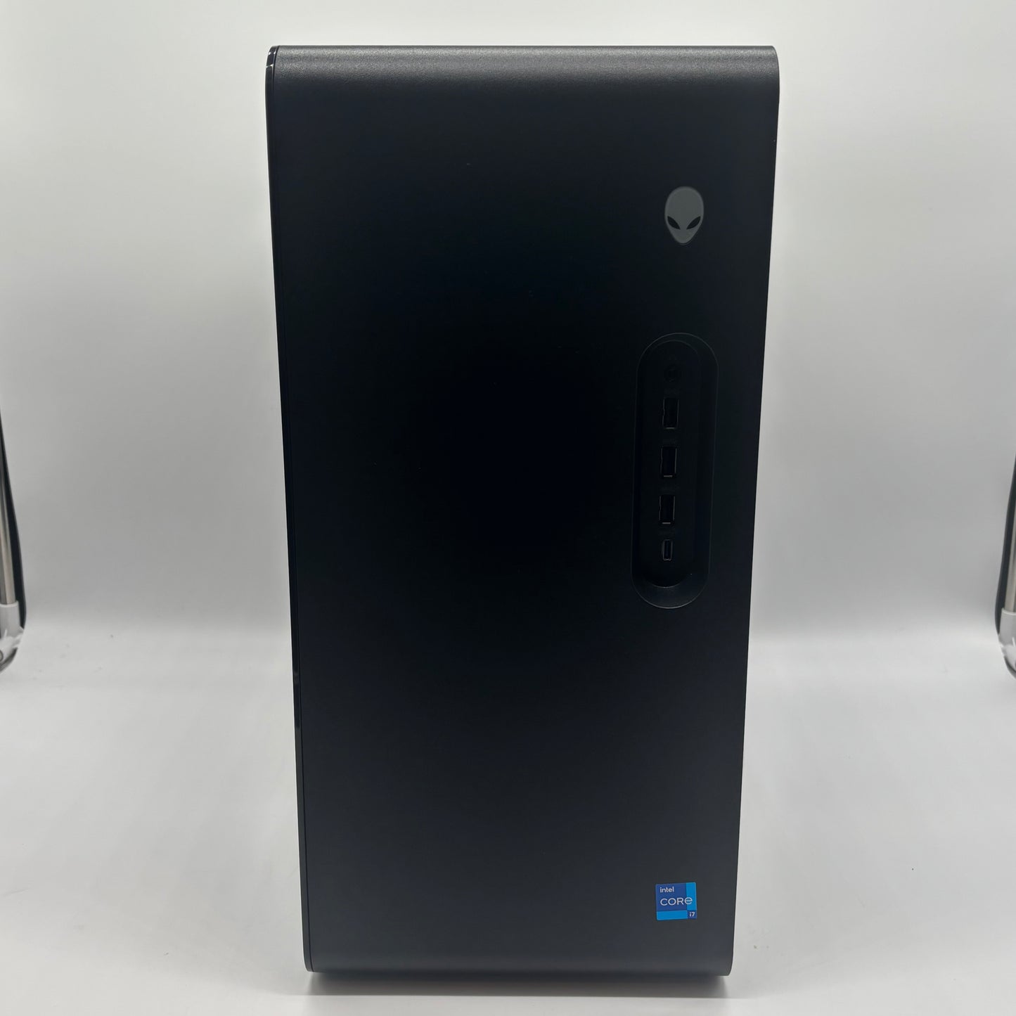 Alienware Aurora 16 i7-14700KF 3.40GHz 32GB RAM 1TB SSD Nvidia GeForce RTX 4070