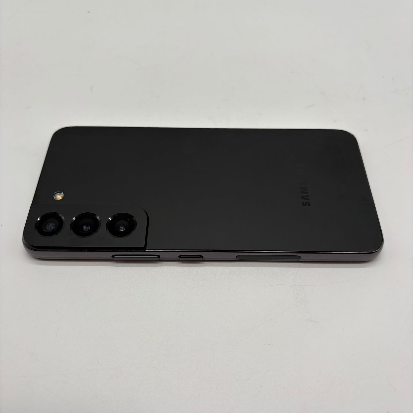 T-Mobile Samsung Galaxy S22 8GB RAM 128GB SM-S901U/DS Absolute Black