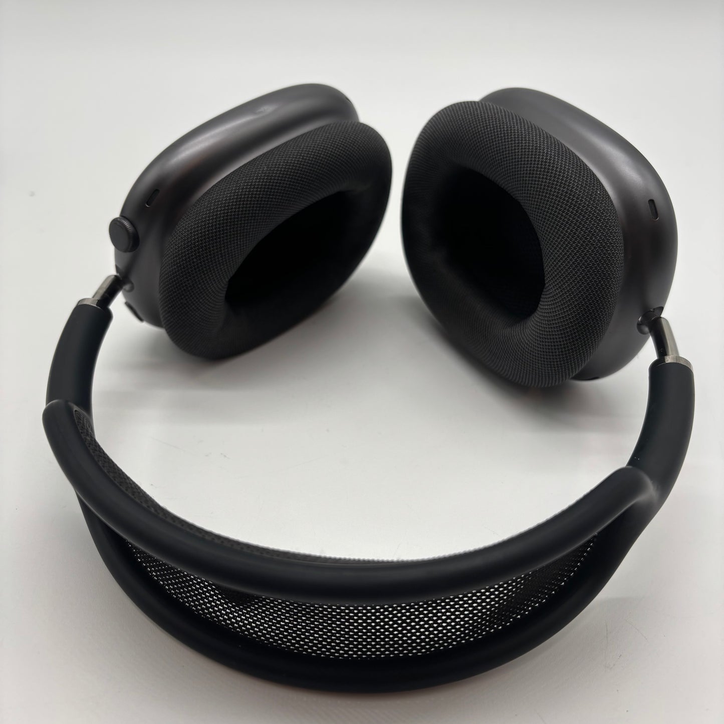 Apple AirPods Max Wireless Over-Ear Headphones Space Gray MGYH3AM/A