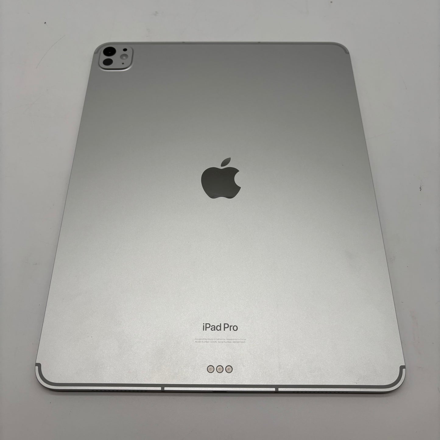 Unlocked Apple iPad Pro 13" M4 1TB Silver Nano-Texture Screen