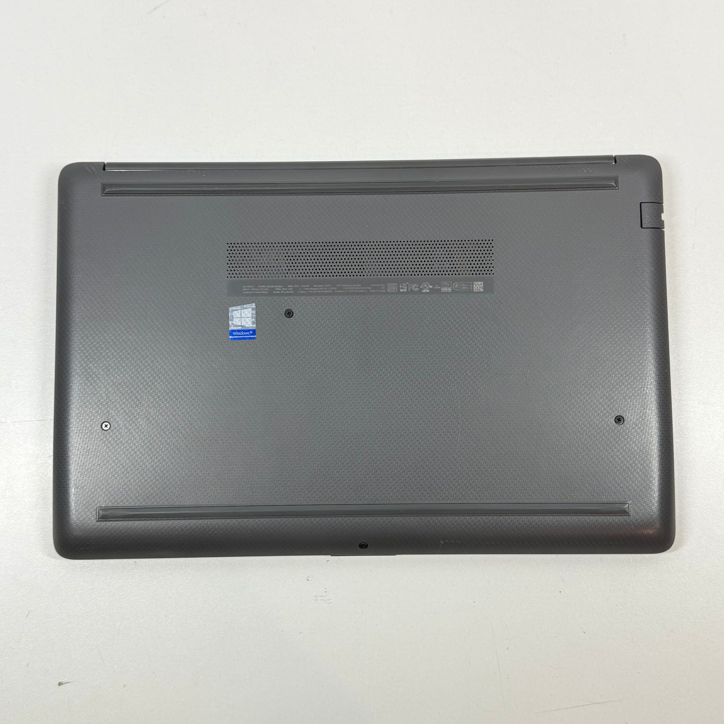 HP 250 G7 Notebook 15.6" i7-1065G7 1.3GHz 16GB RAM 512GB SSD Windows 11 Pro