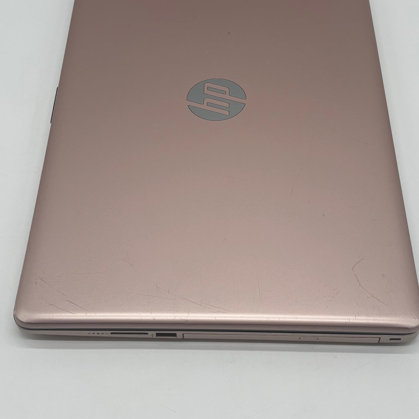 HP Laptop 17-CA0017DS 17.3" A9-9425 3.1GHz 8GB RAM 256GB SSD