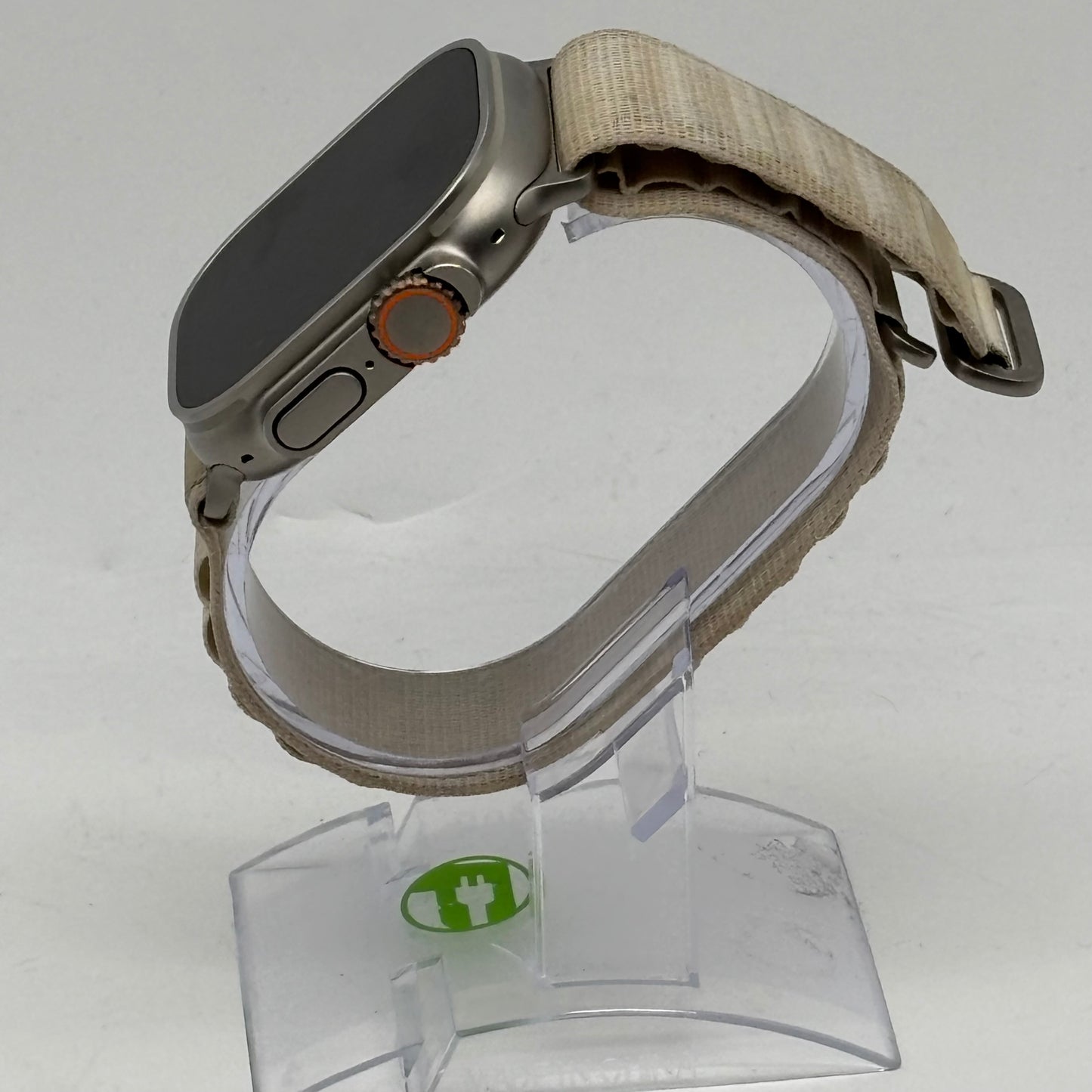 Unlocked Apple Watch Ultra 49MM Natural Titanium Starlight Alpine Loop NNH83LW/A